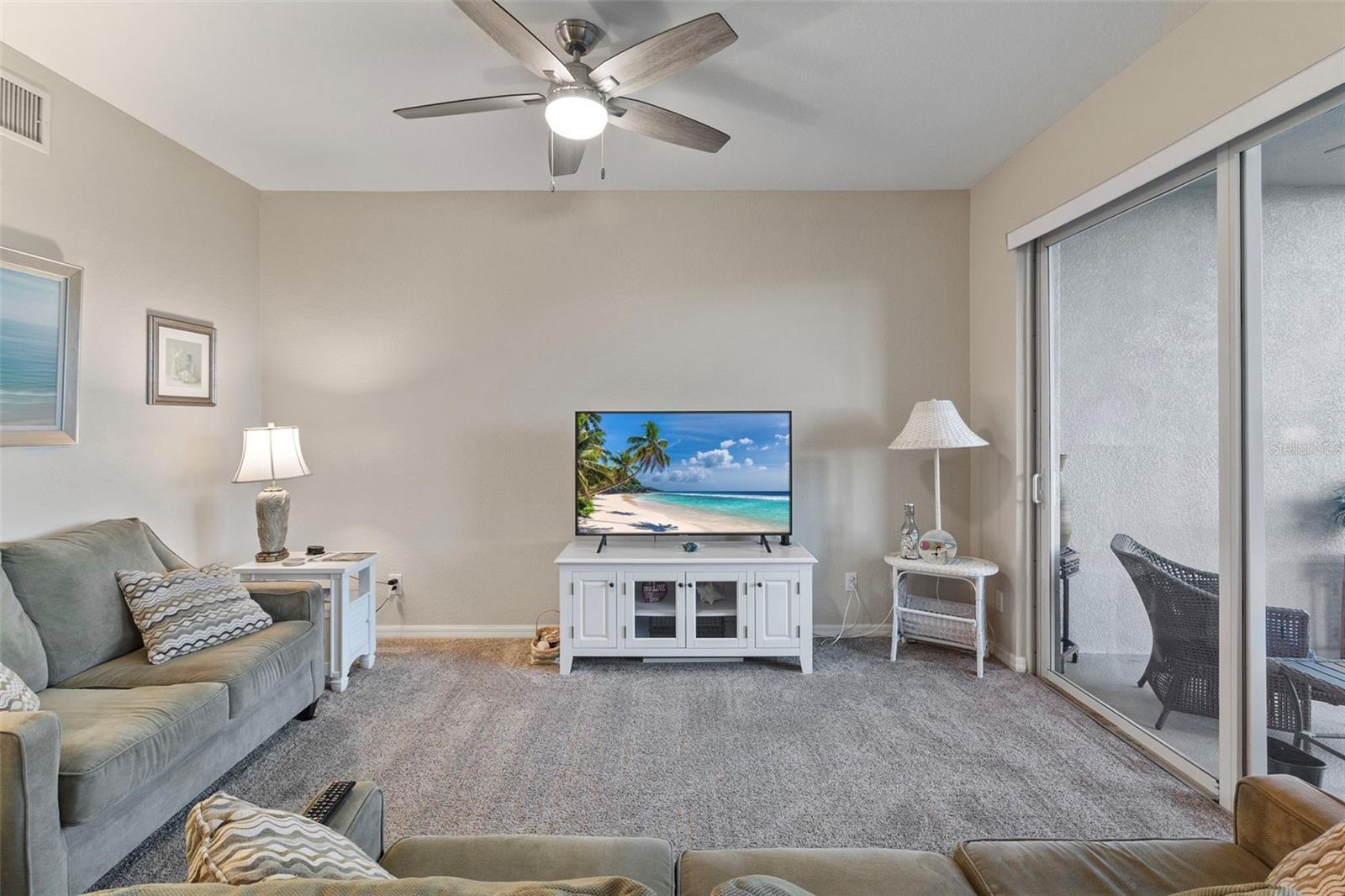 803 FAIRWAYCOVE LN #102