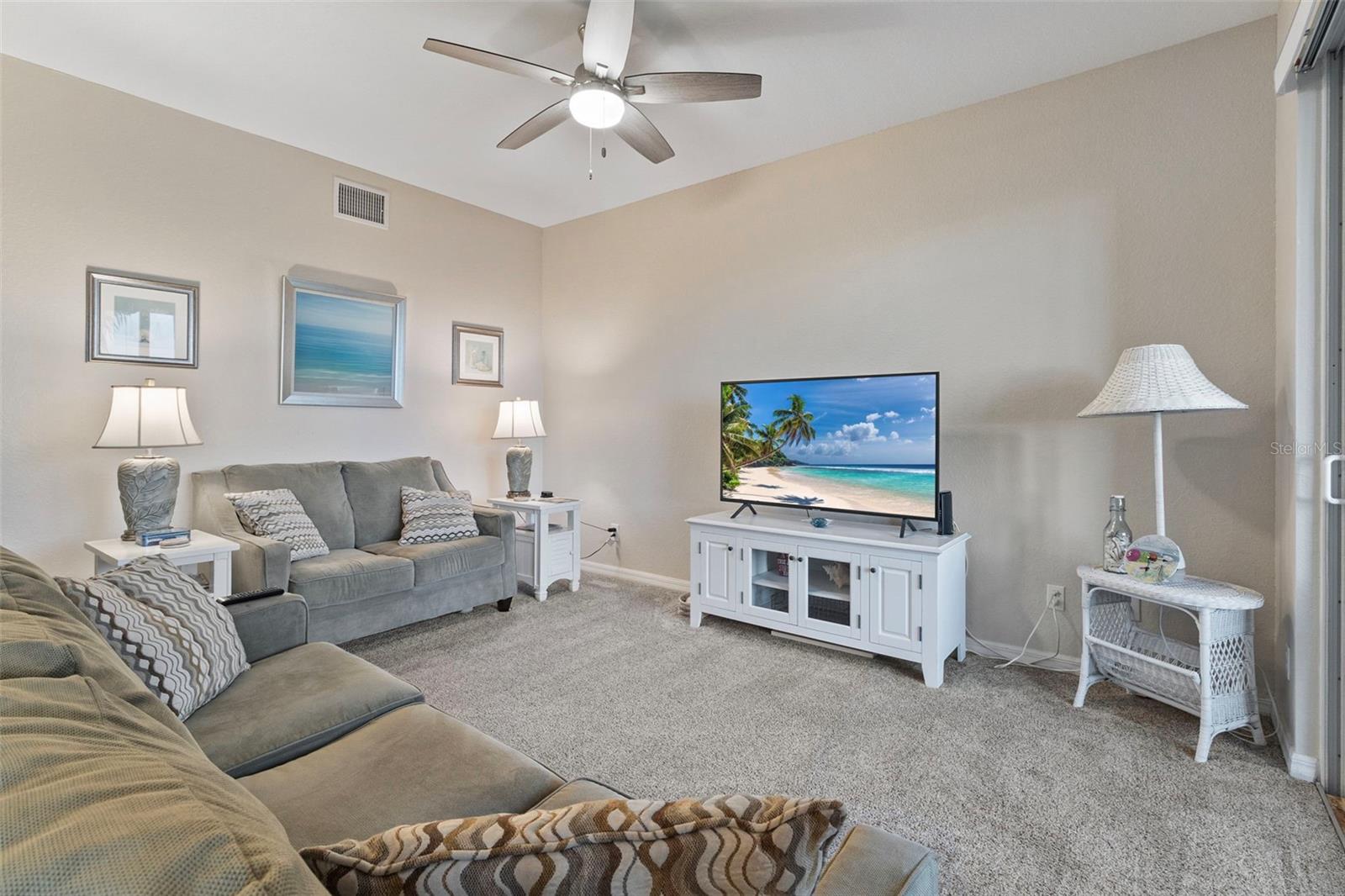 803 FAIRWAYCOVE LN #102