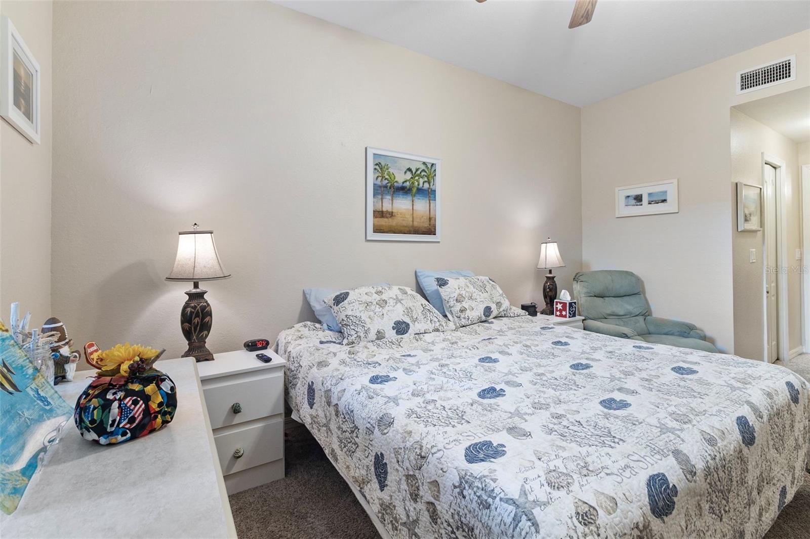 803 FAIRWAYCOVE LN #102