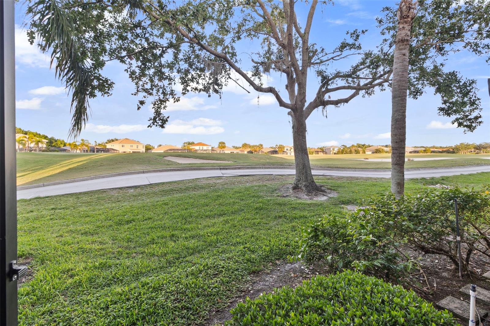 803 FAIRWAYCOVE LN #102