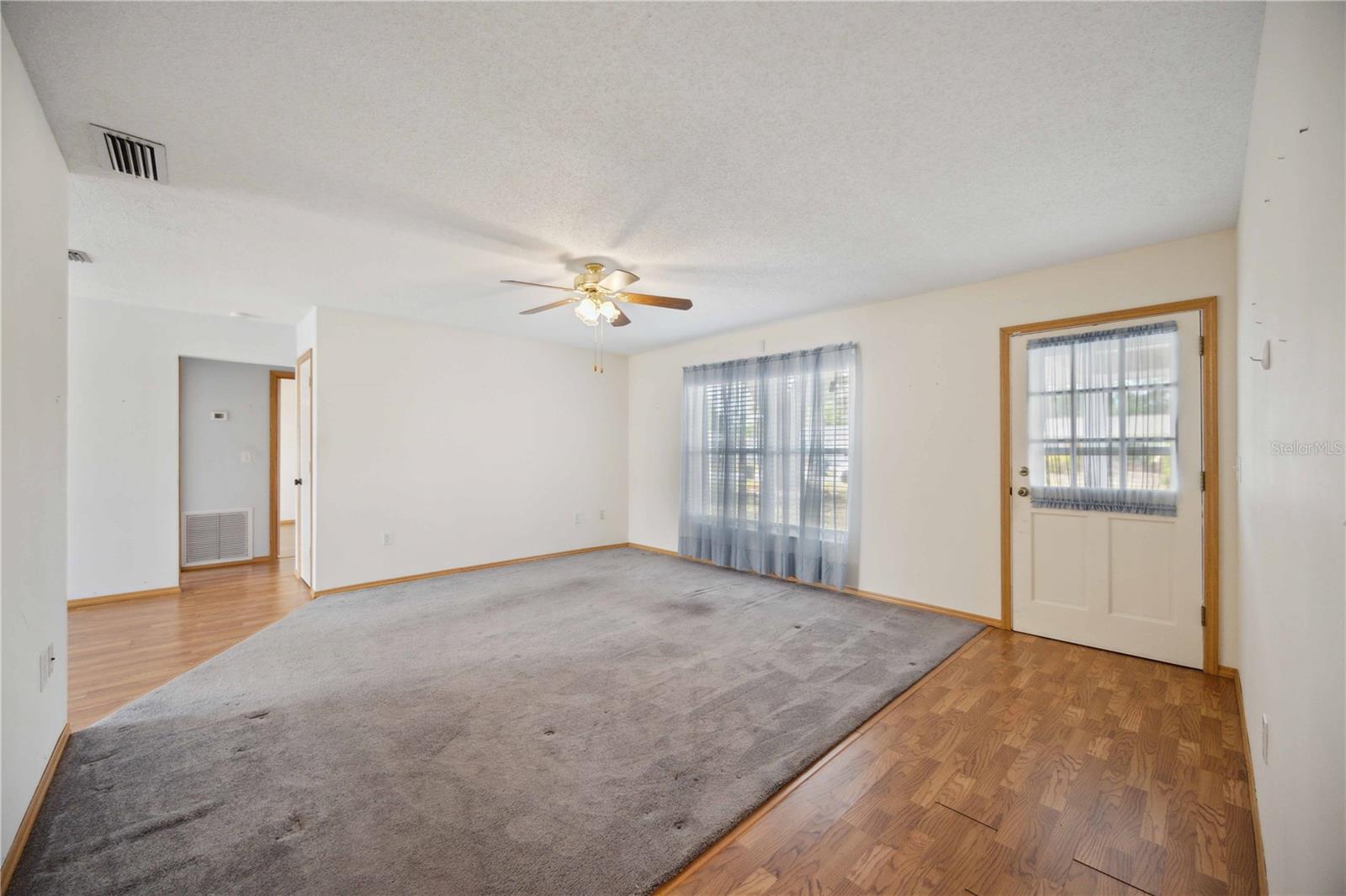 1007 SOUTHERN PINE LN