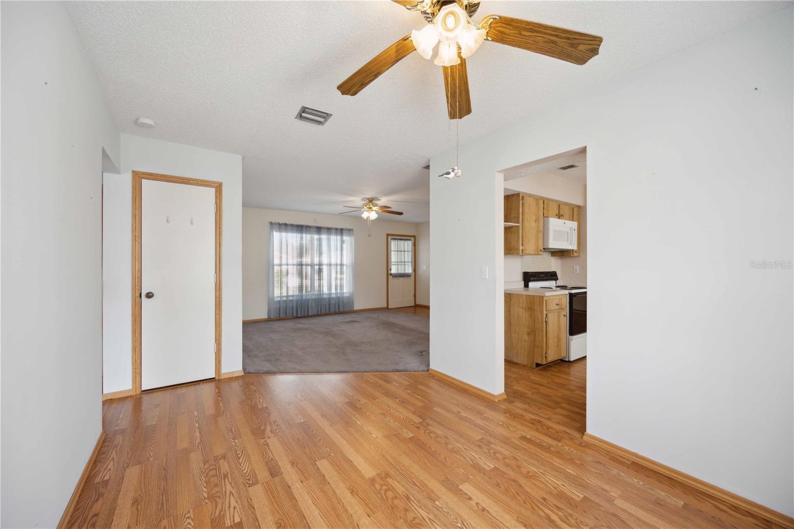 1007 SOUTHERN PINE LN