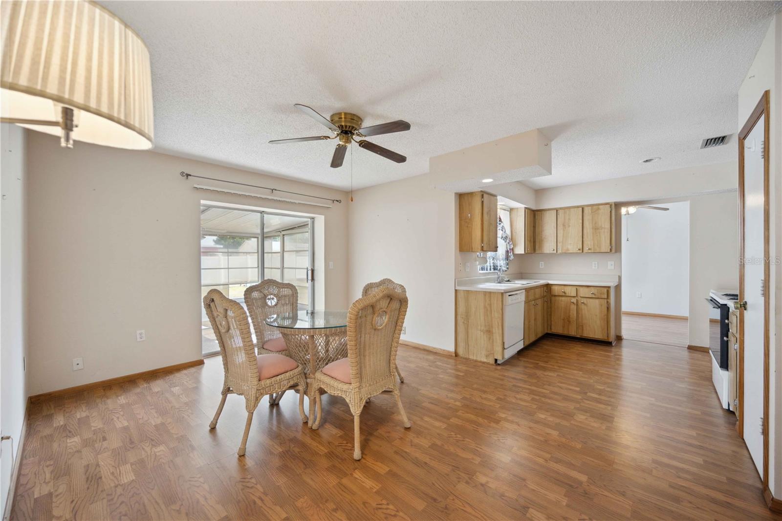 1007 SOUTHERN PINE LN