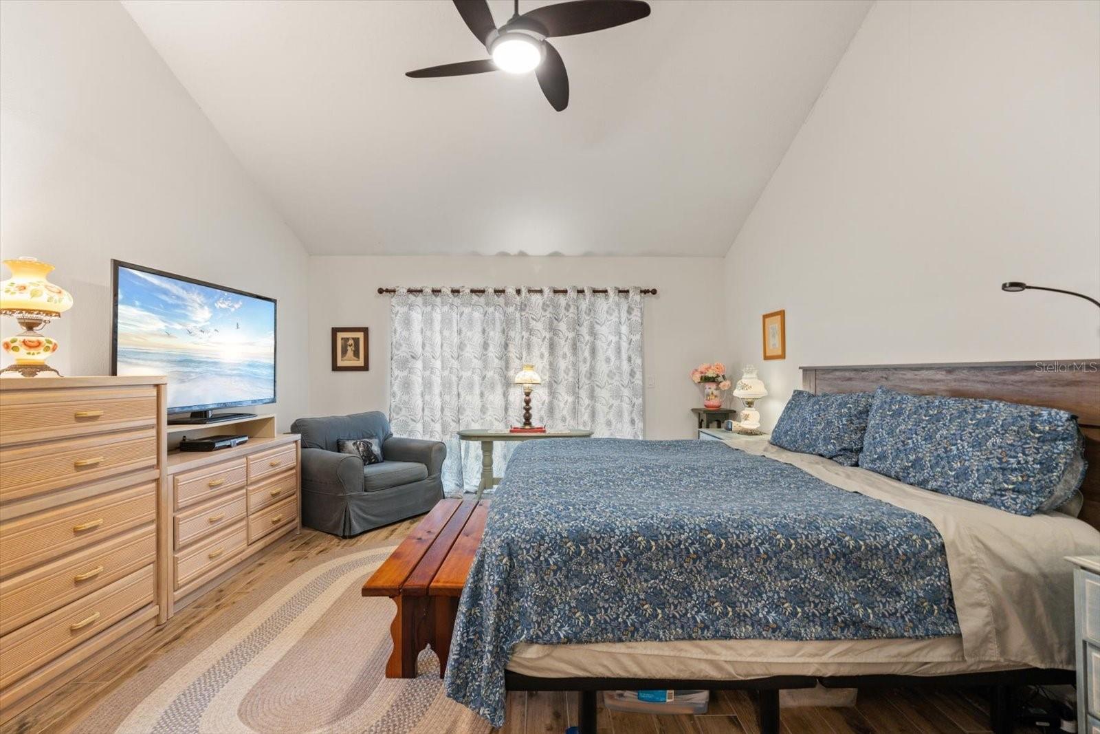 7907 4TH AVE W #7907