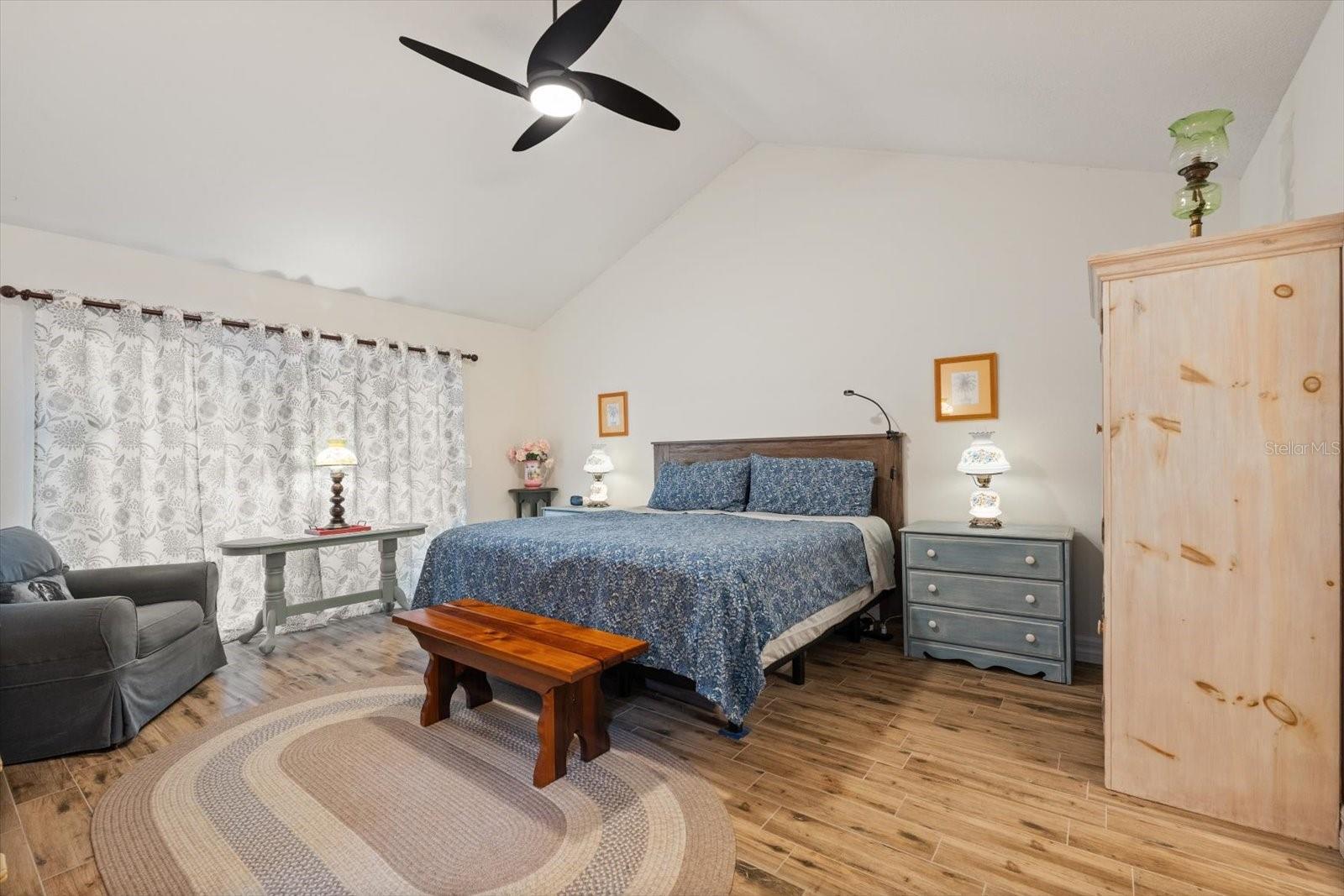 7907 4TH AVE W #7907