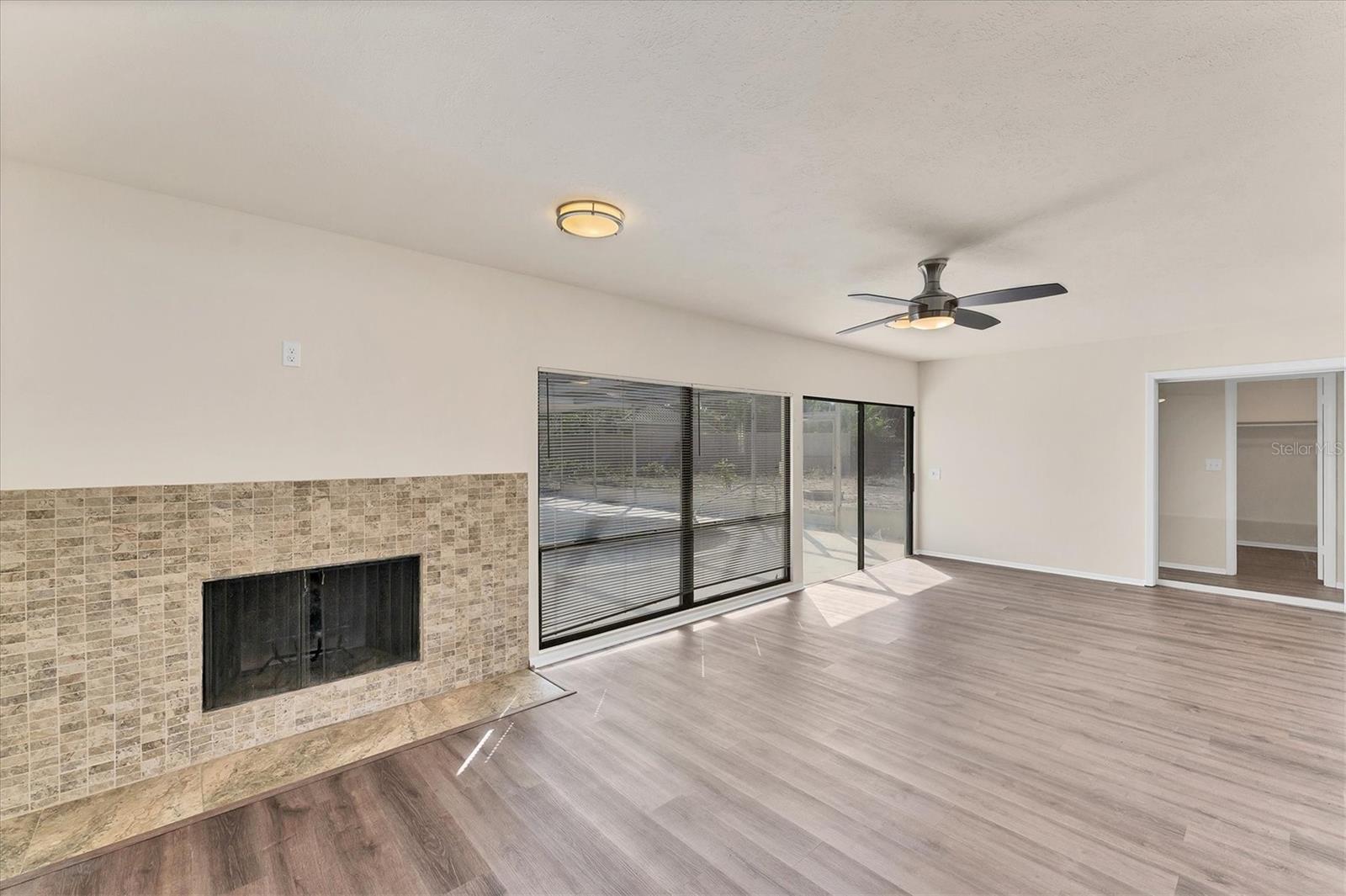 4907 4TH AVENUE CIR NW