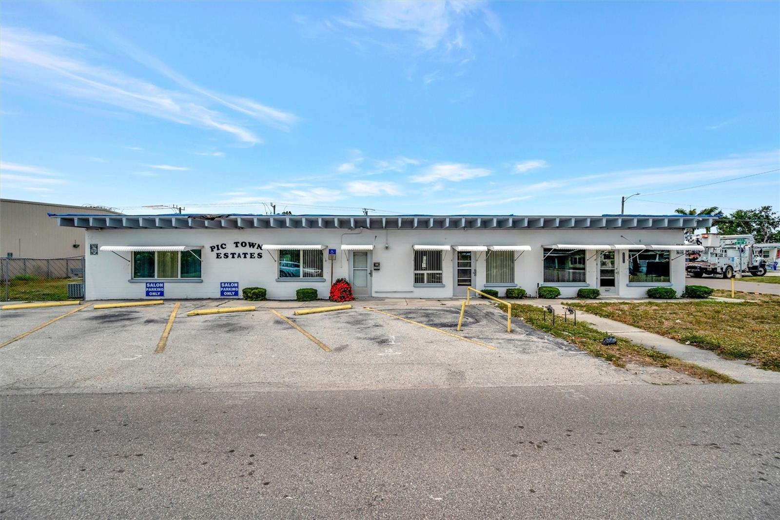 1201 50TH AVENUE PLZ W