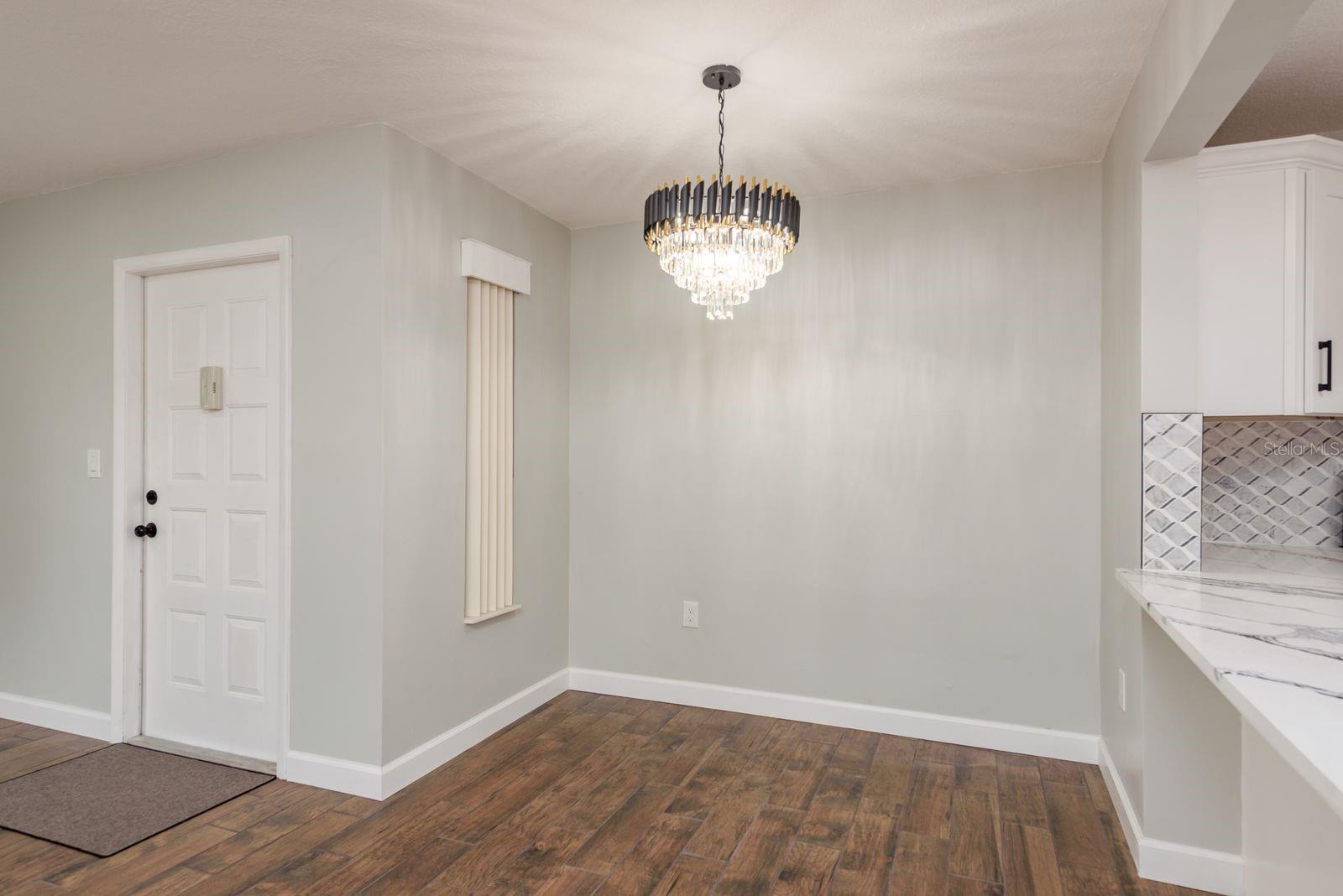 1151 PINE RIDGE CIR W #H1