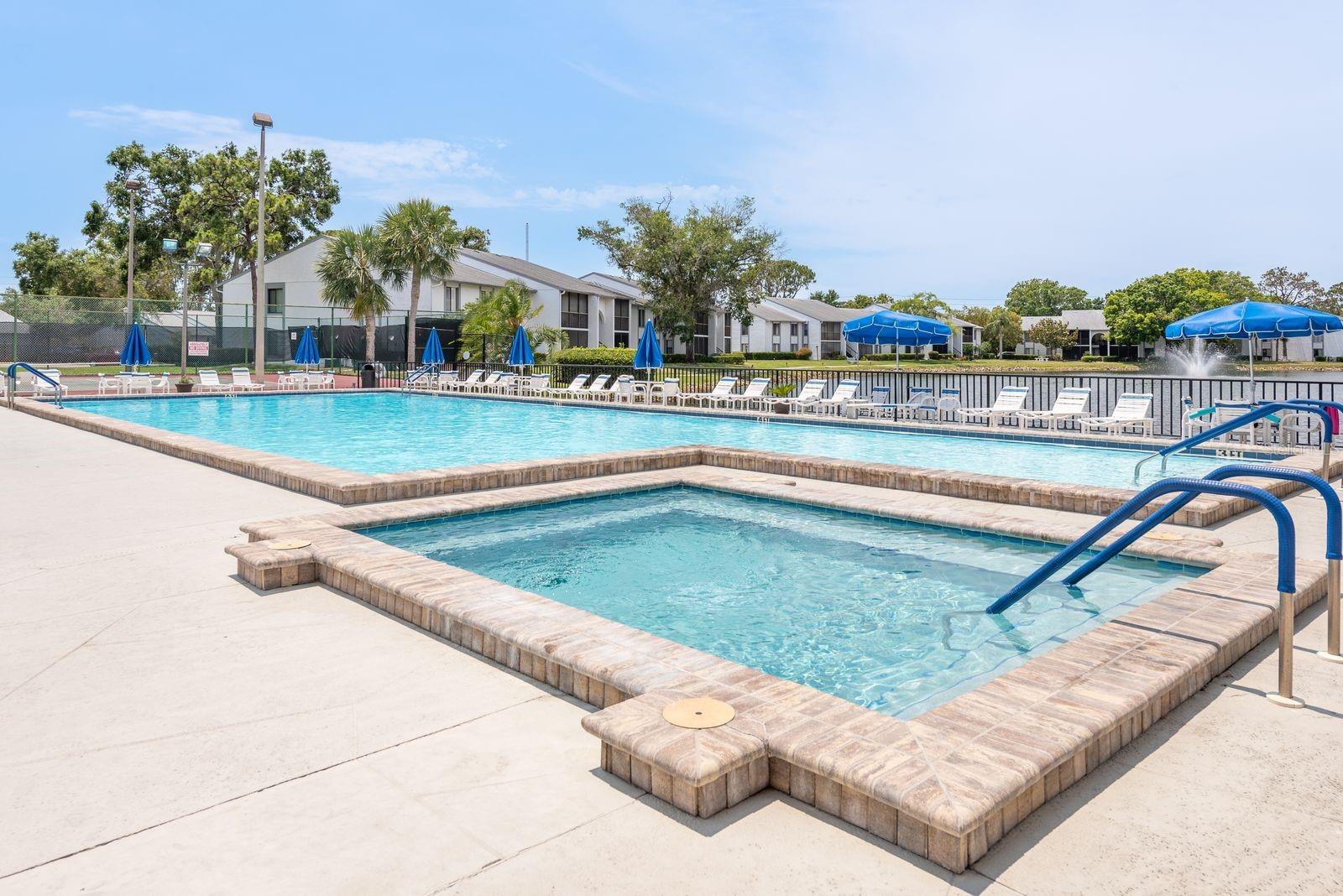 1151 PINE RIDGE CIR W #H1