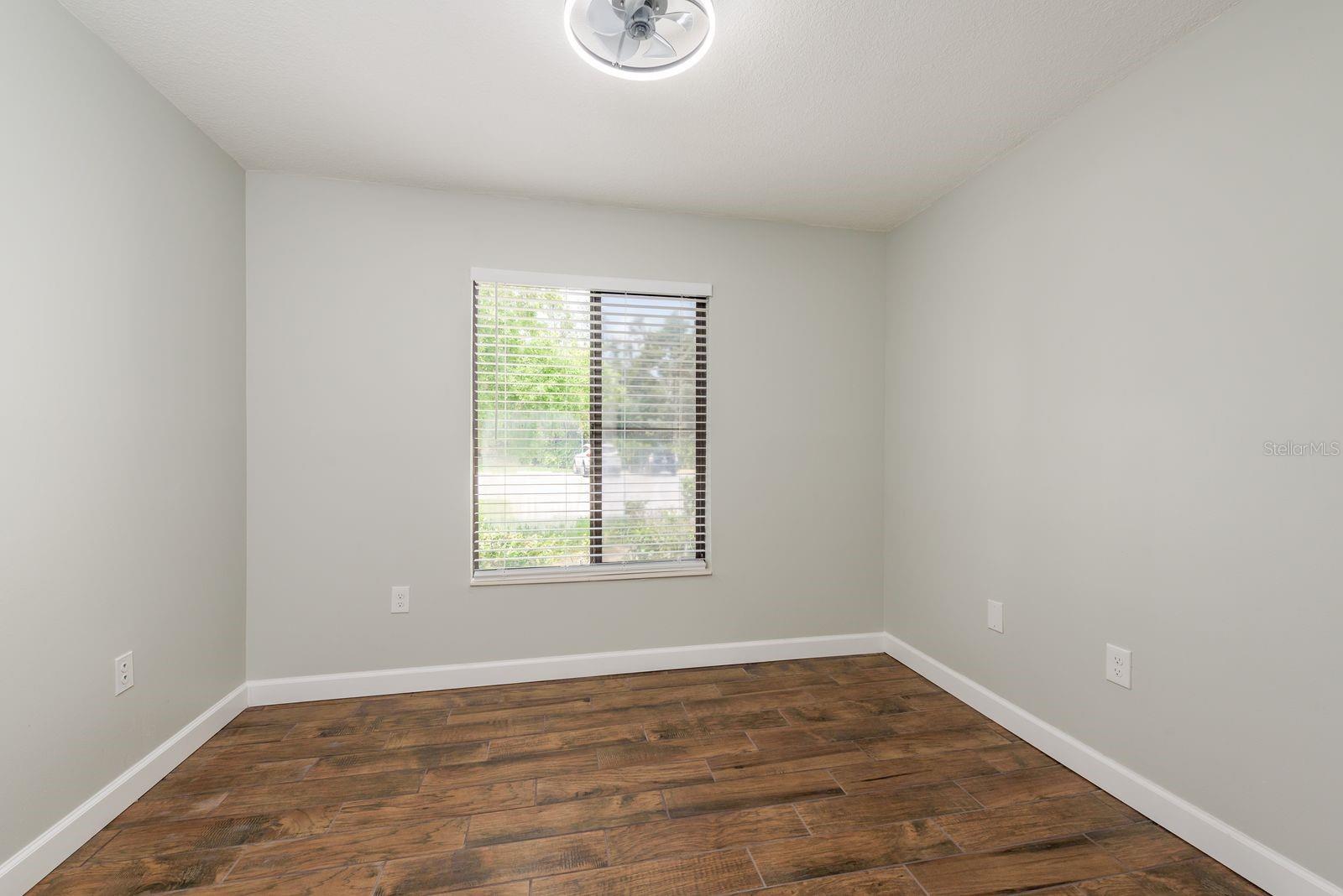 1151 PINE RIDGE CIR W #H1