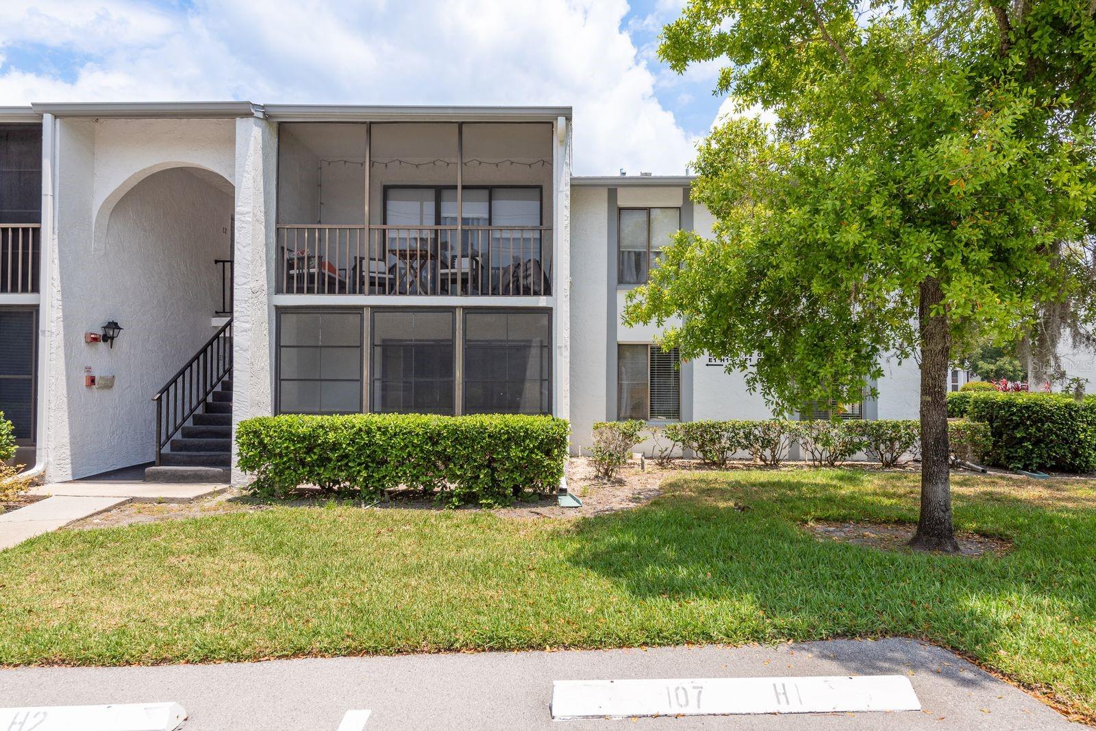 1151 PINE RIDGE CIR W #H1