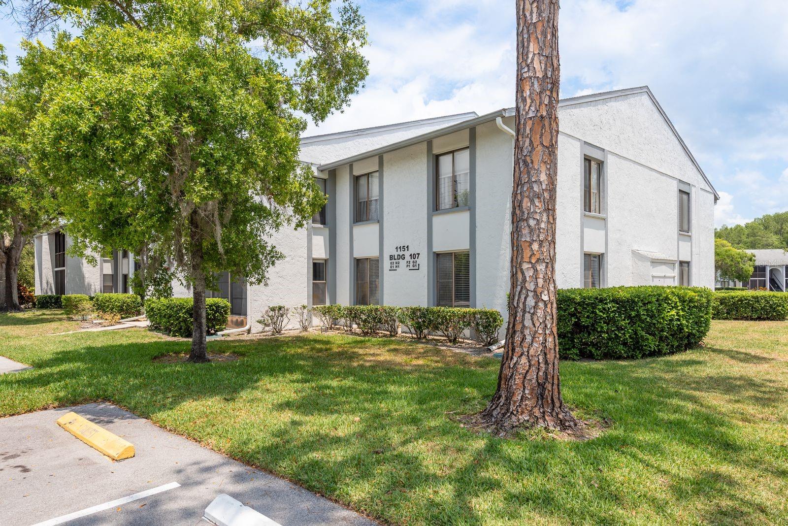 1151 PINE RIDGE CIR W #H1