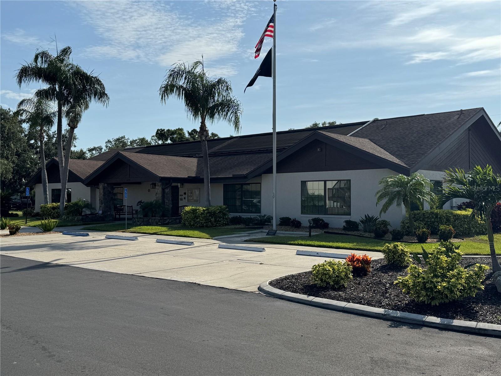 2841 74TH ST W #2841