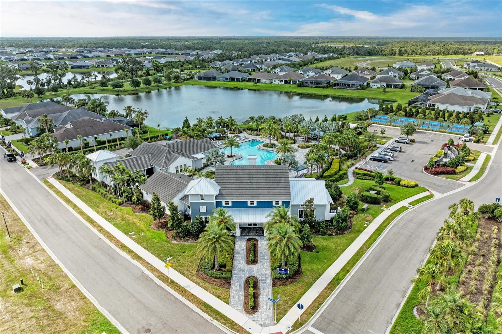 4625 CANOE CREEK AVE