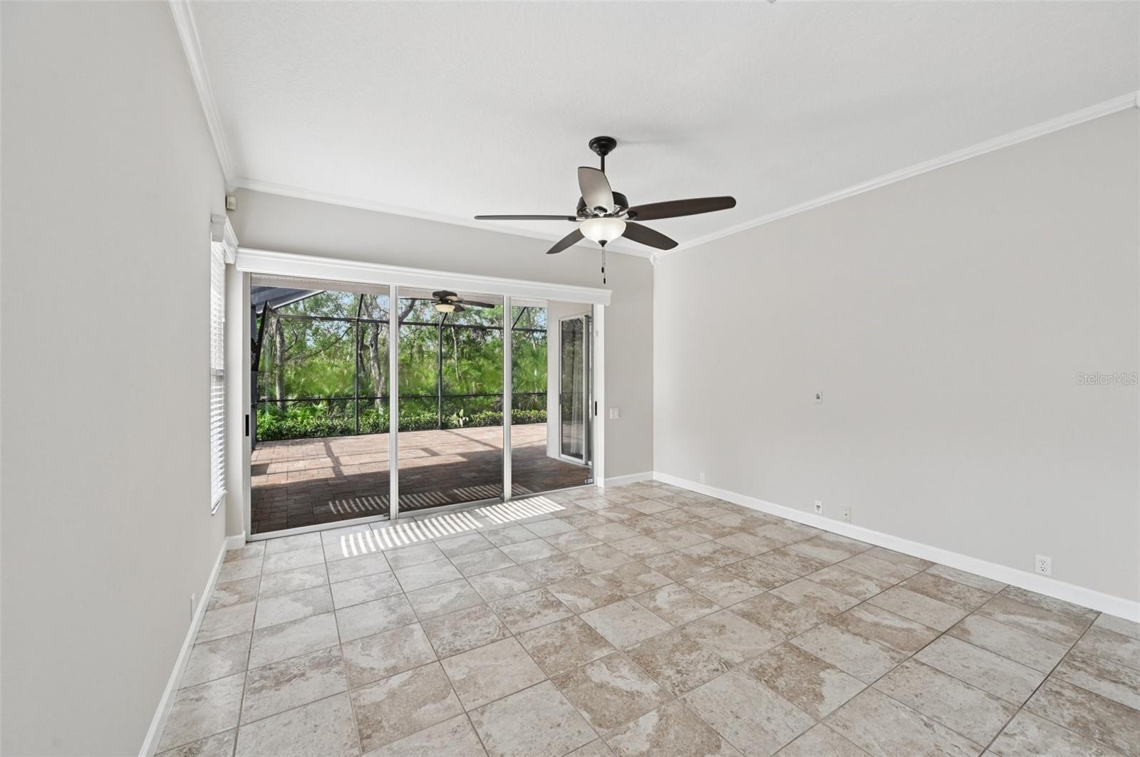 6744 HICKORY HAMMOCK CIR