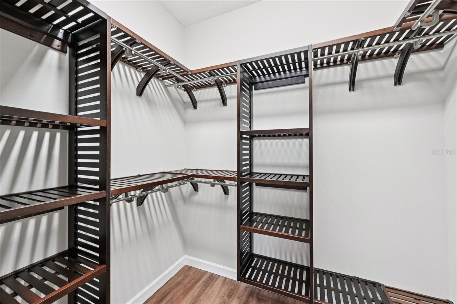 6744 HICKORY HAMMOCK CIR