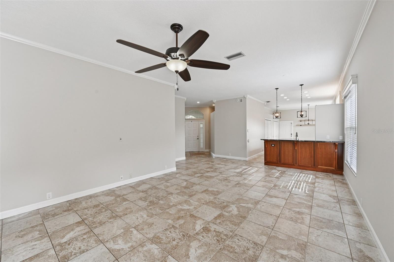 6744 HICKORY HAMMOCK CIR