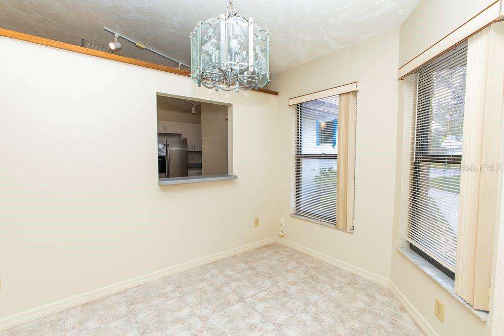 5213 20TH STREET CT E