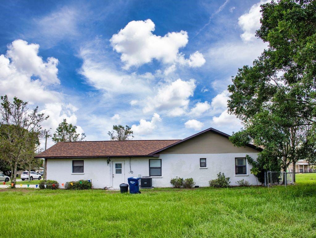 5213 20TH STREET CT E