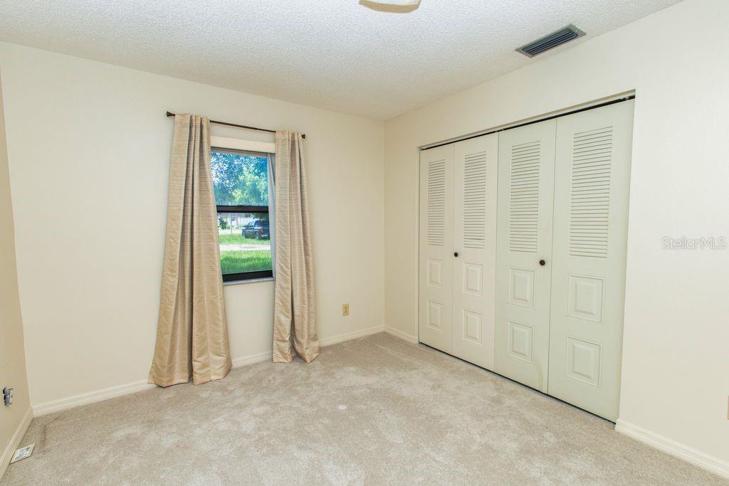 5213 20TH STREET CT E