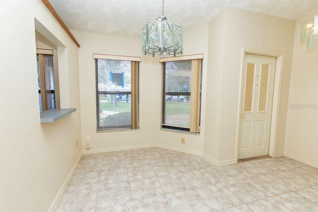 5213 20TH STREET CT E