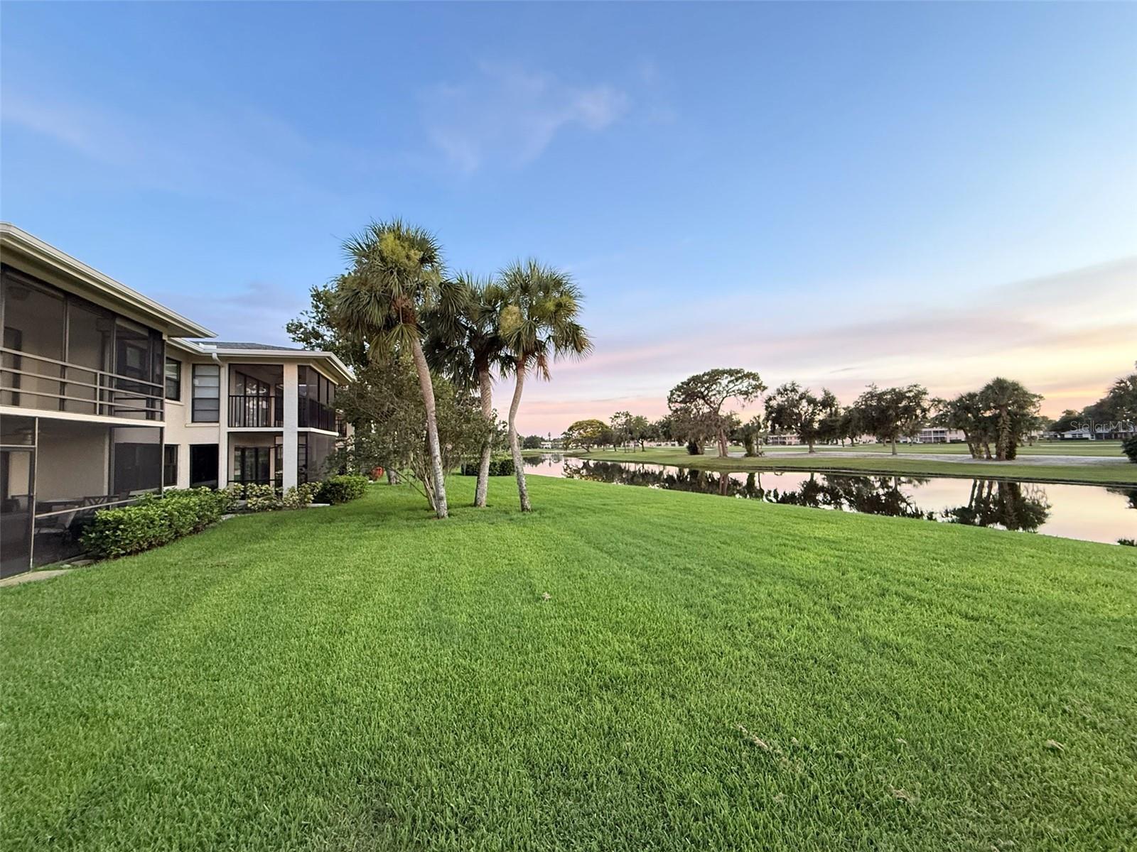 7110 FAIRWAY BEND LN #181