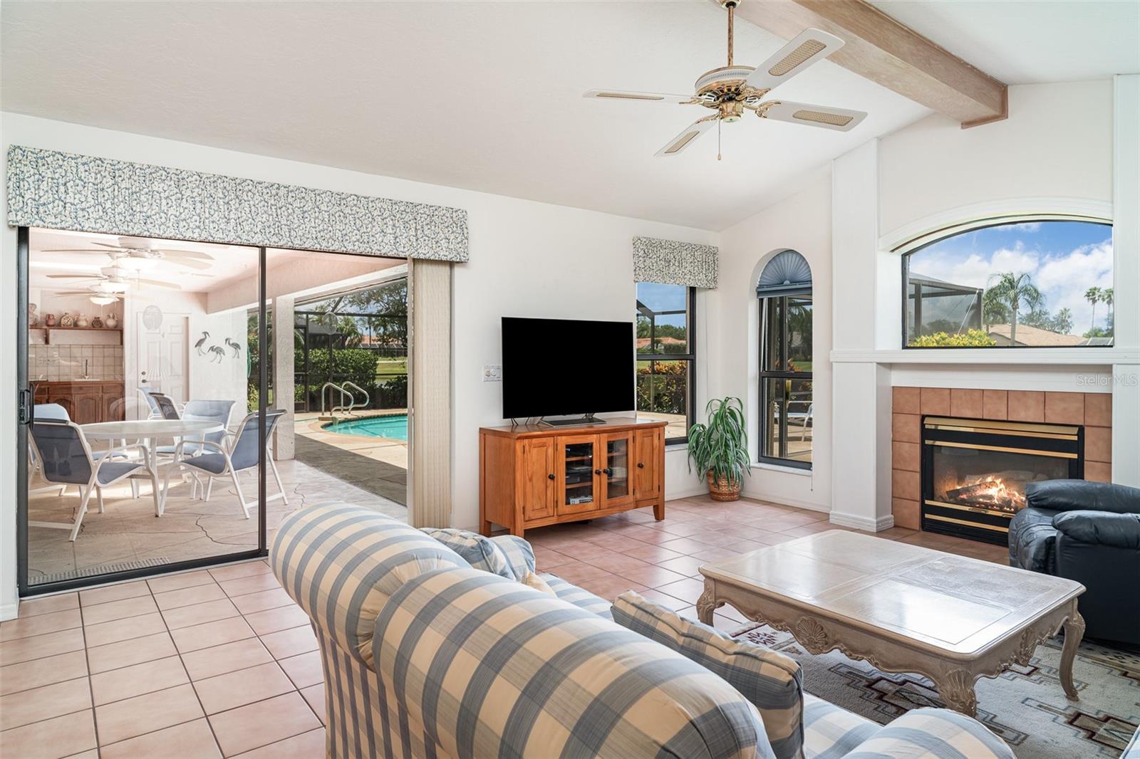 4330 PRESIDENTIAL AVENUE CIR E