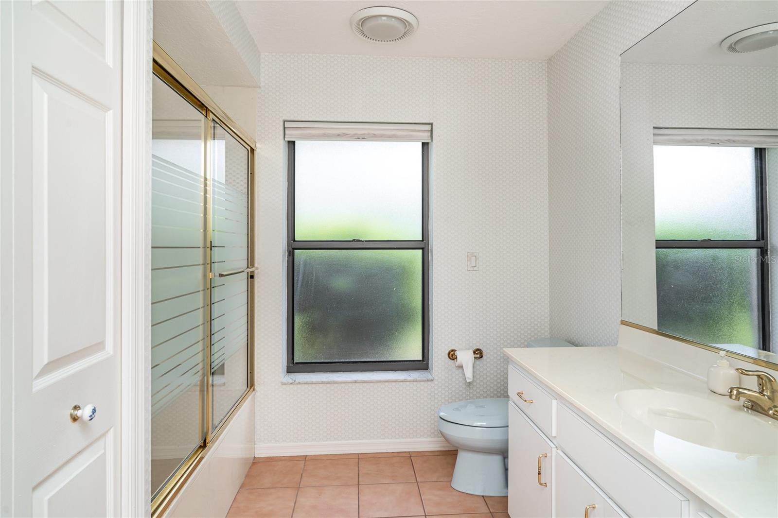 4330 PRESIDENTIAL AVENUE CIR E