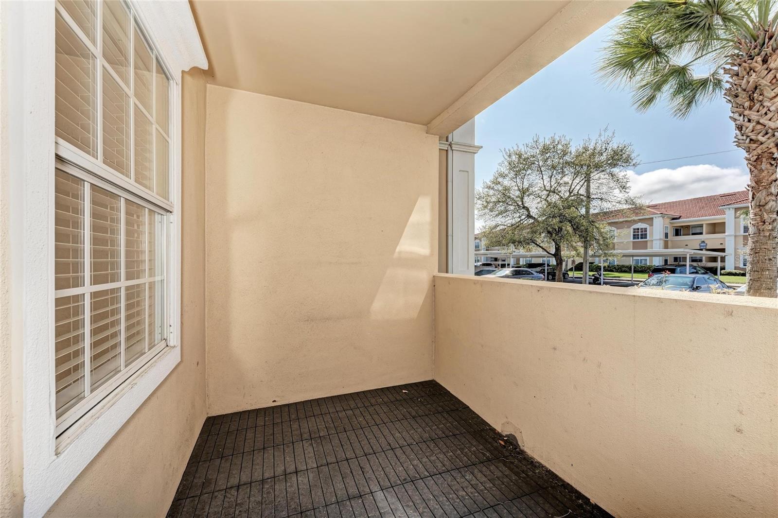 1030 VILLAGIO CIR #103