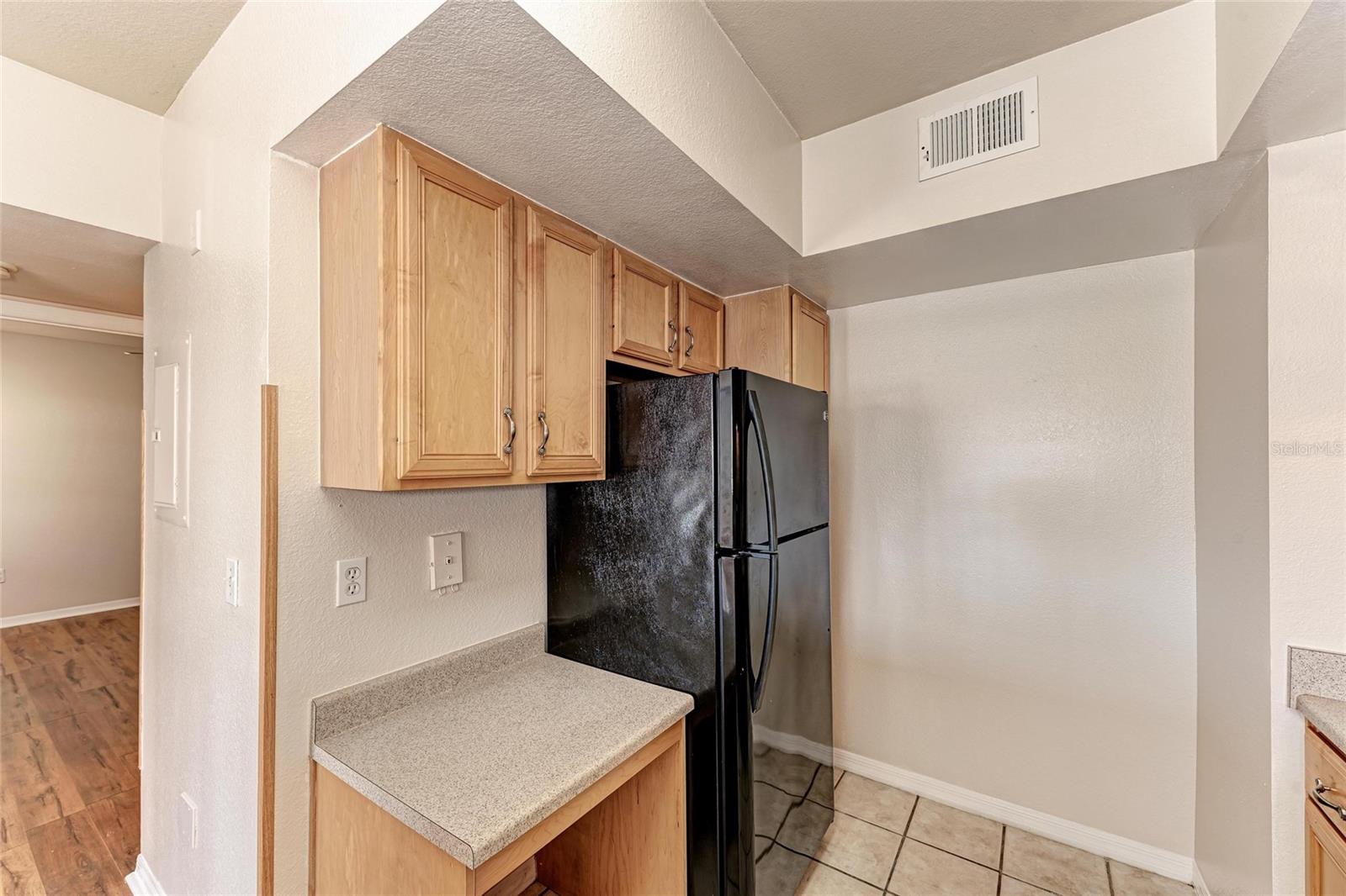 1030 VILLAGIO CIR #103