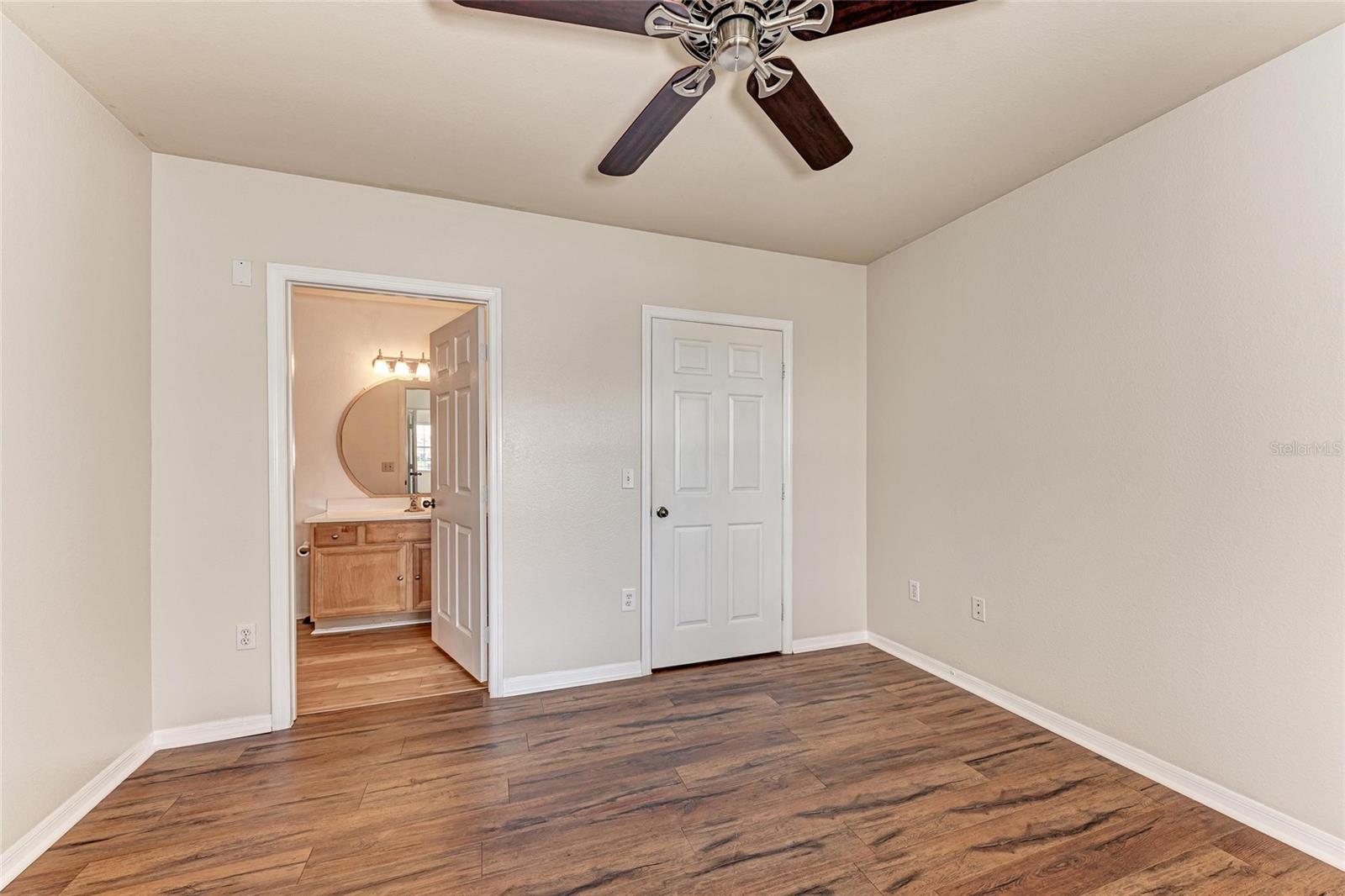 1030 VILLAGIO CIR #103