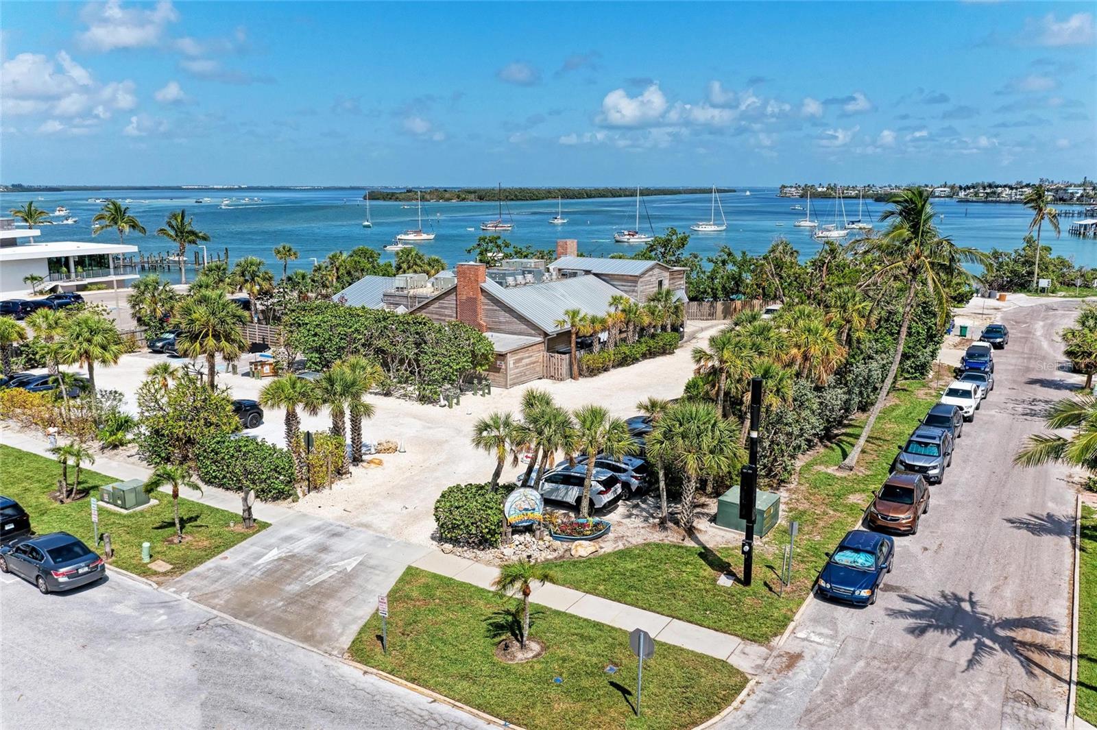 4805 GULF OF MEXICO DR #105