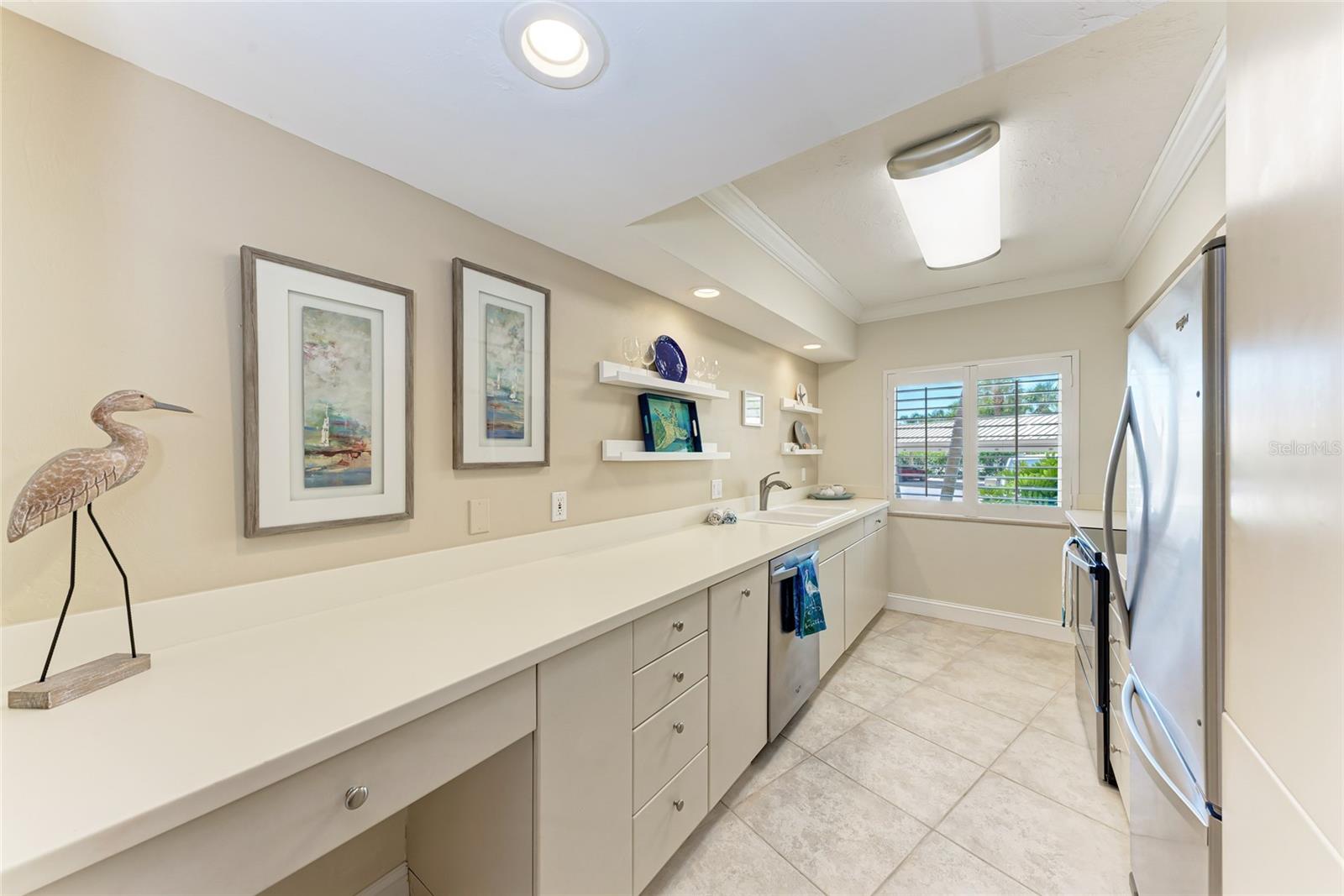 4805 GULF OF MEXICO DR #105