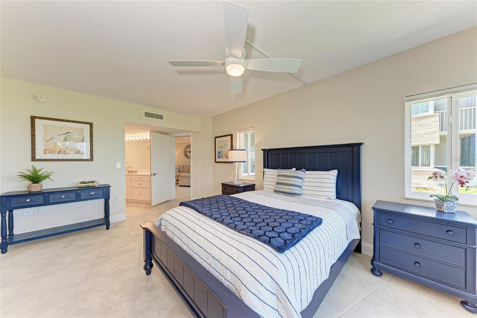 4805 GULF OF MEXICO DR #105