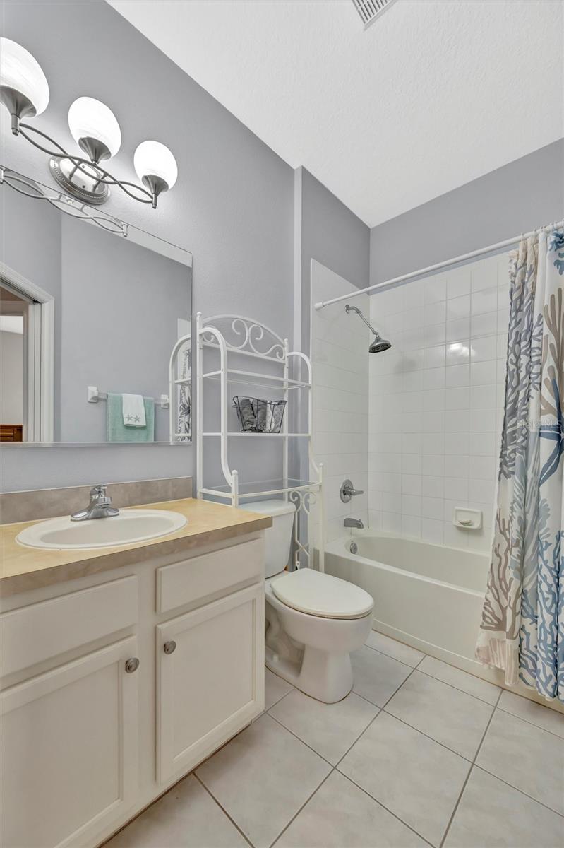 14255 GNATCATCHER TER