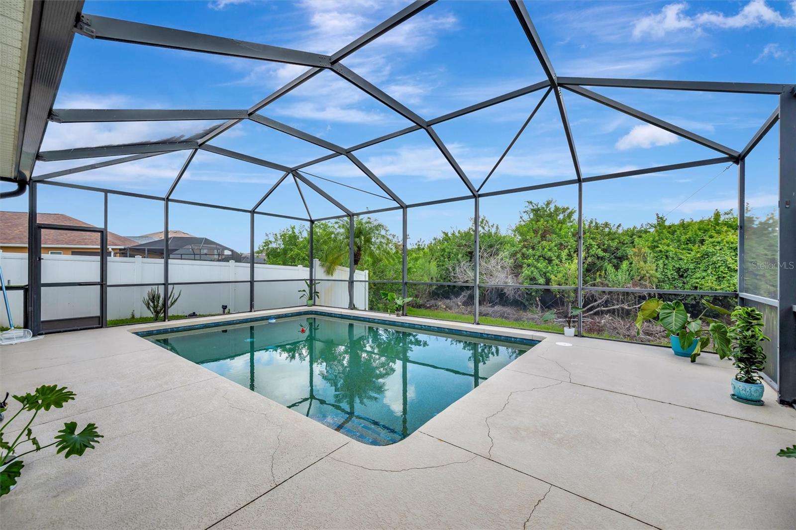 14255 GNATCATCHER TER