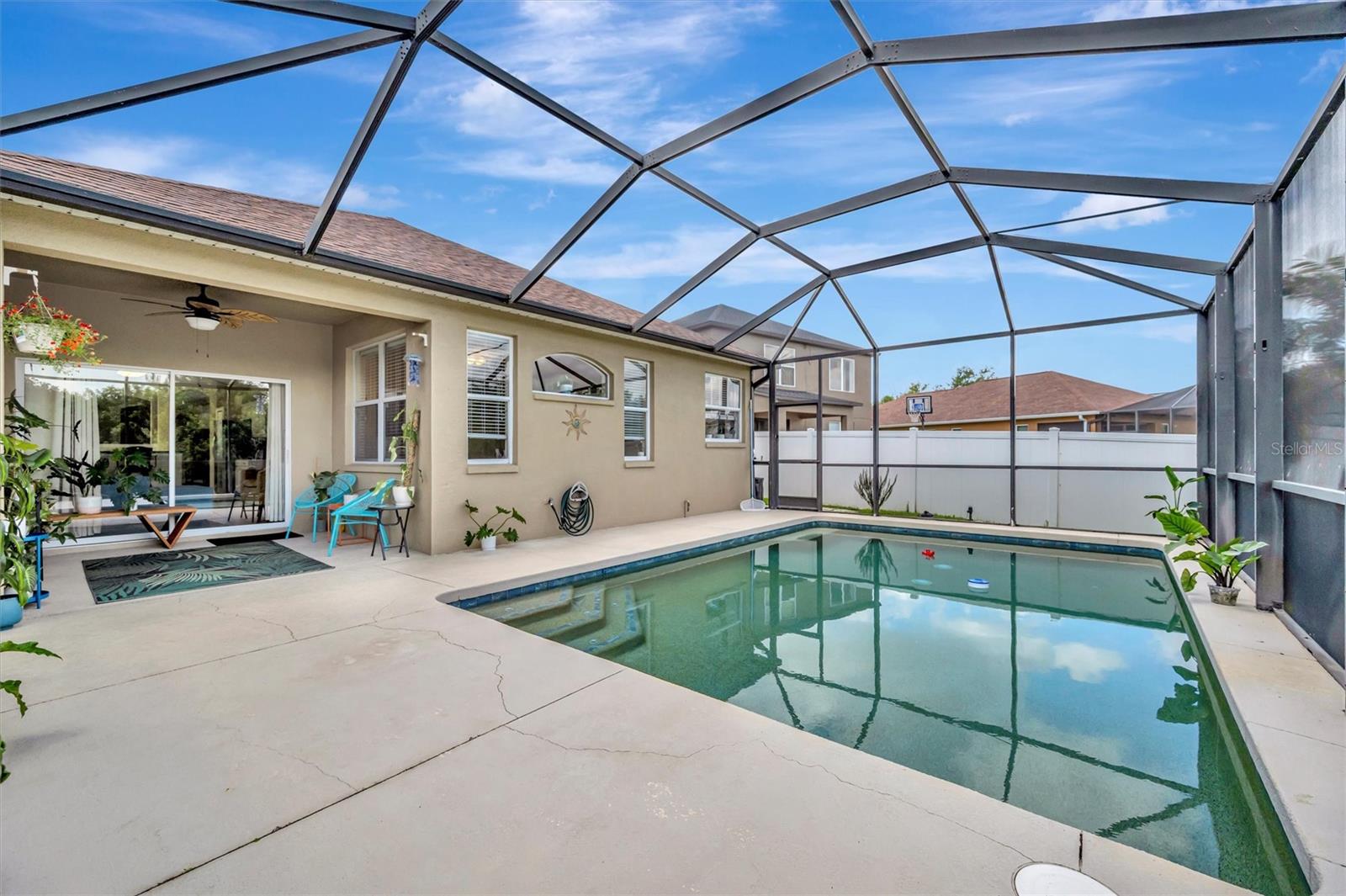 14255 GNATCATCHER TER