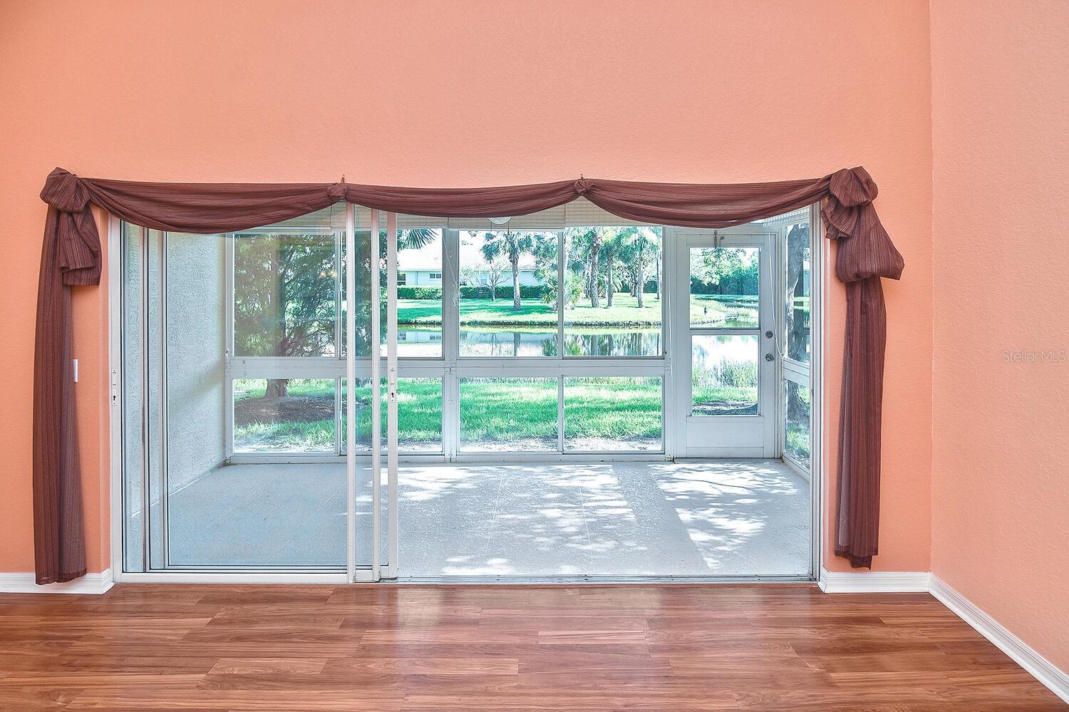 7605 SWEETBAY CIR #5-102