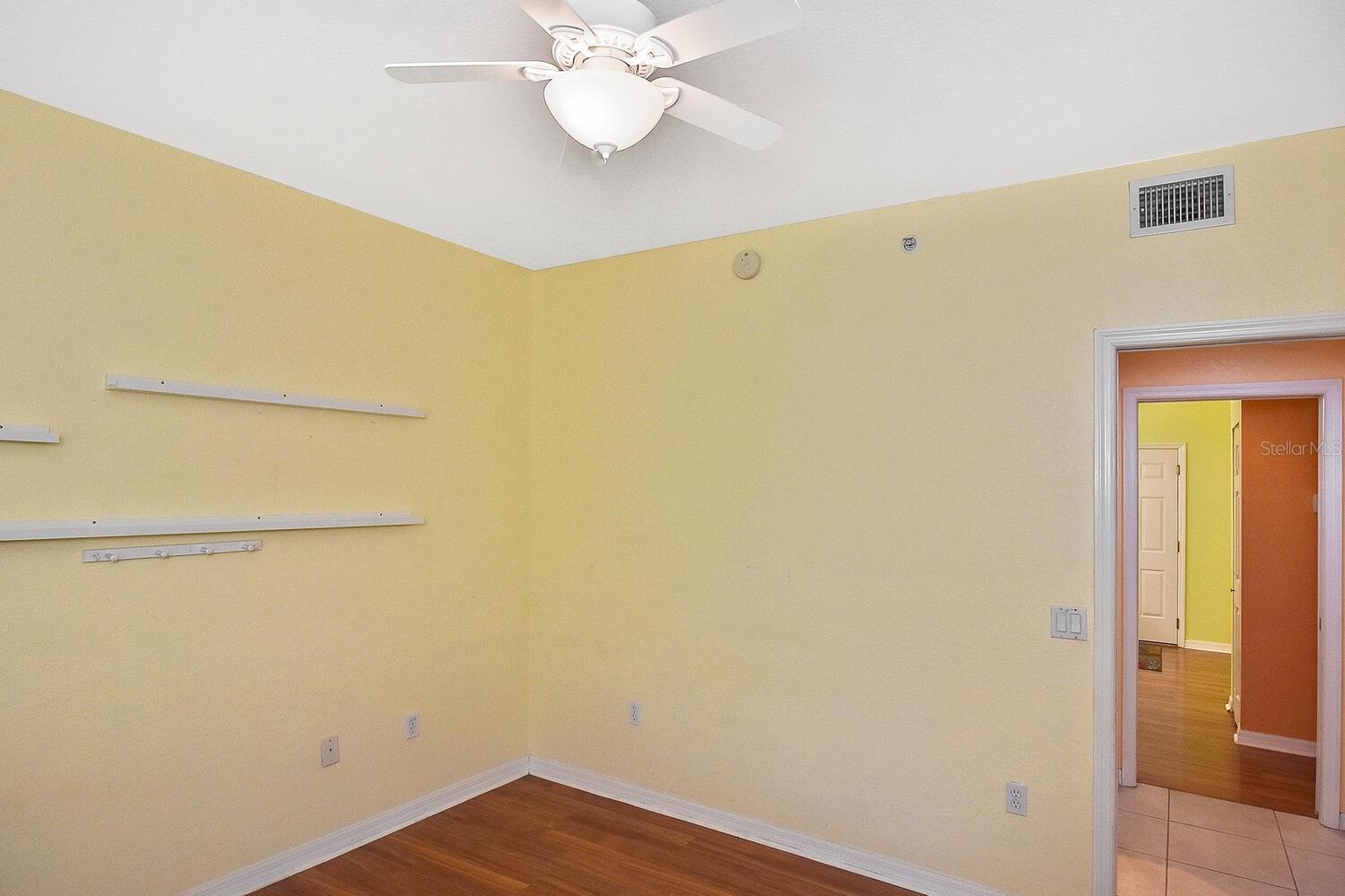 7605 SWEETBAY CIR #5-102