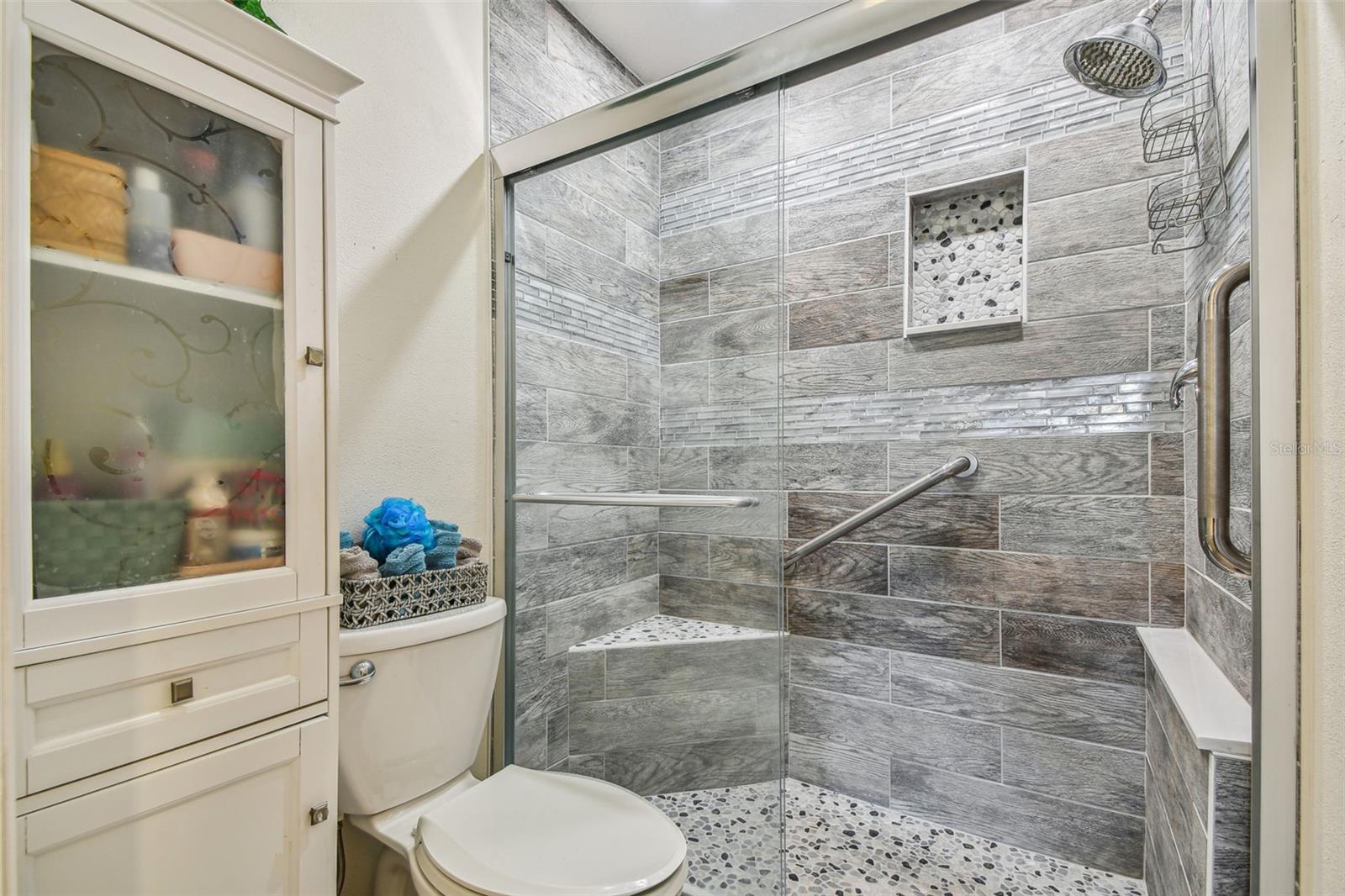 2703 60TH AVENUE PLZ N