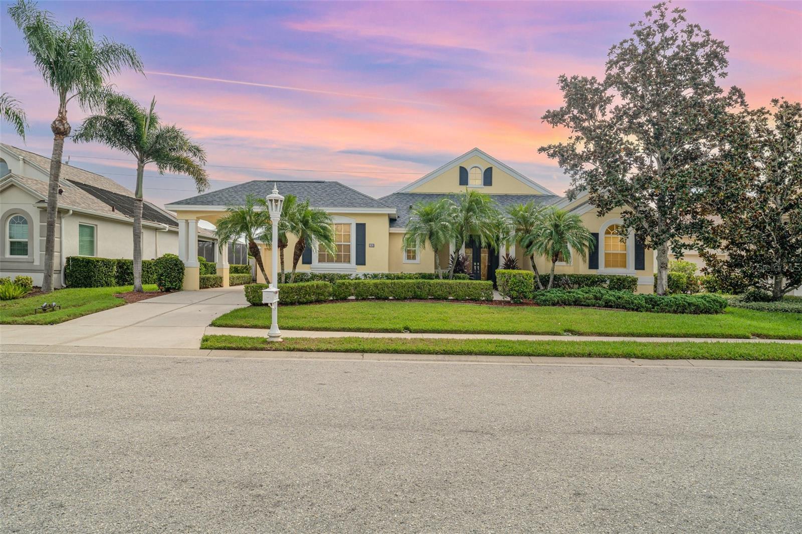 183 AMERICAS CUP BLVD