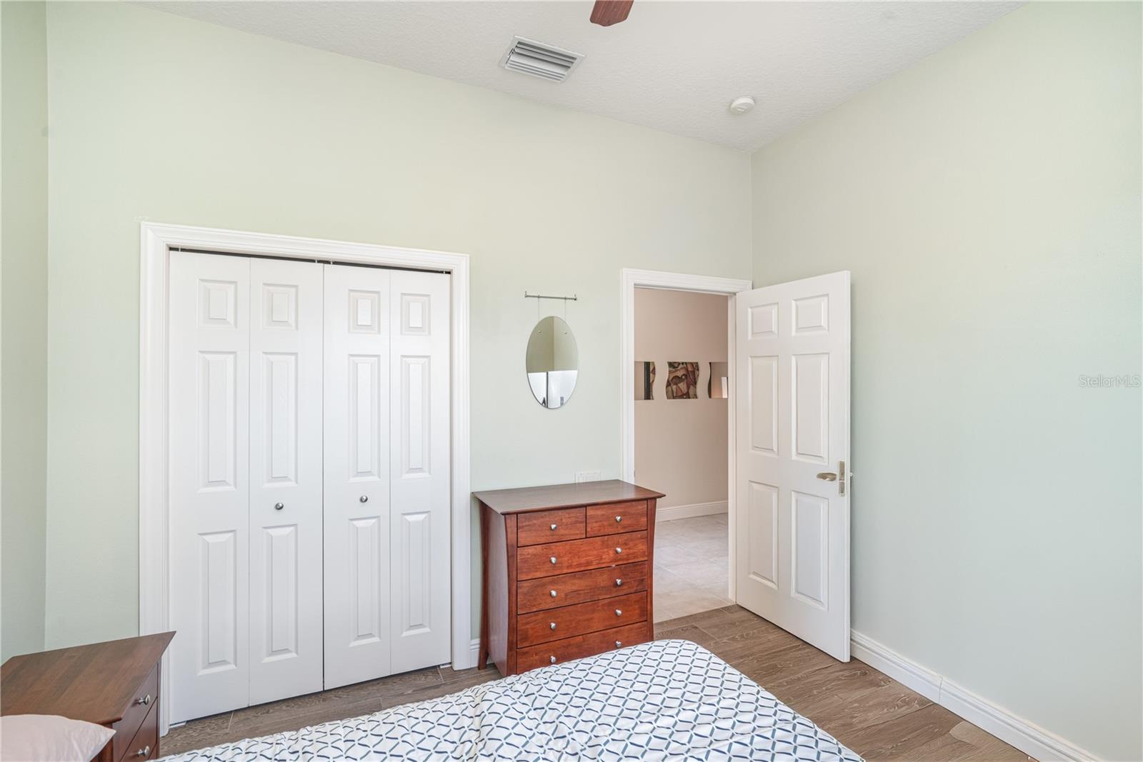 183 AMERICAS CUP BLVD