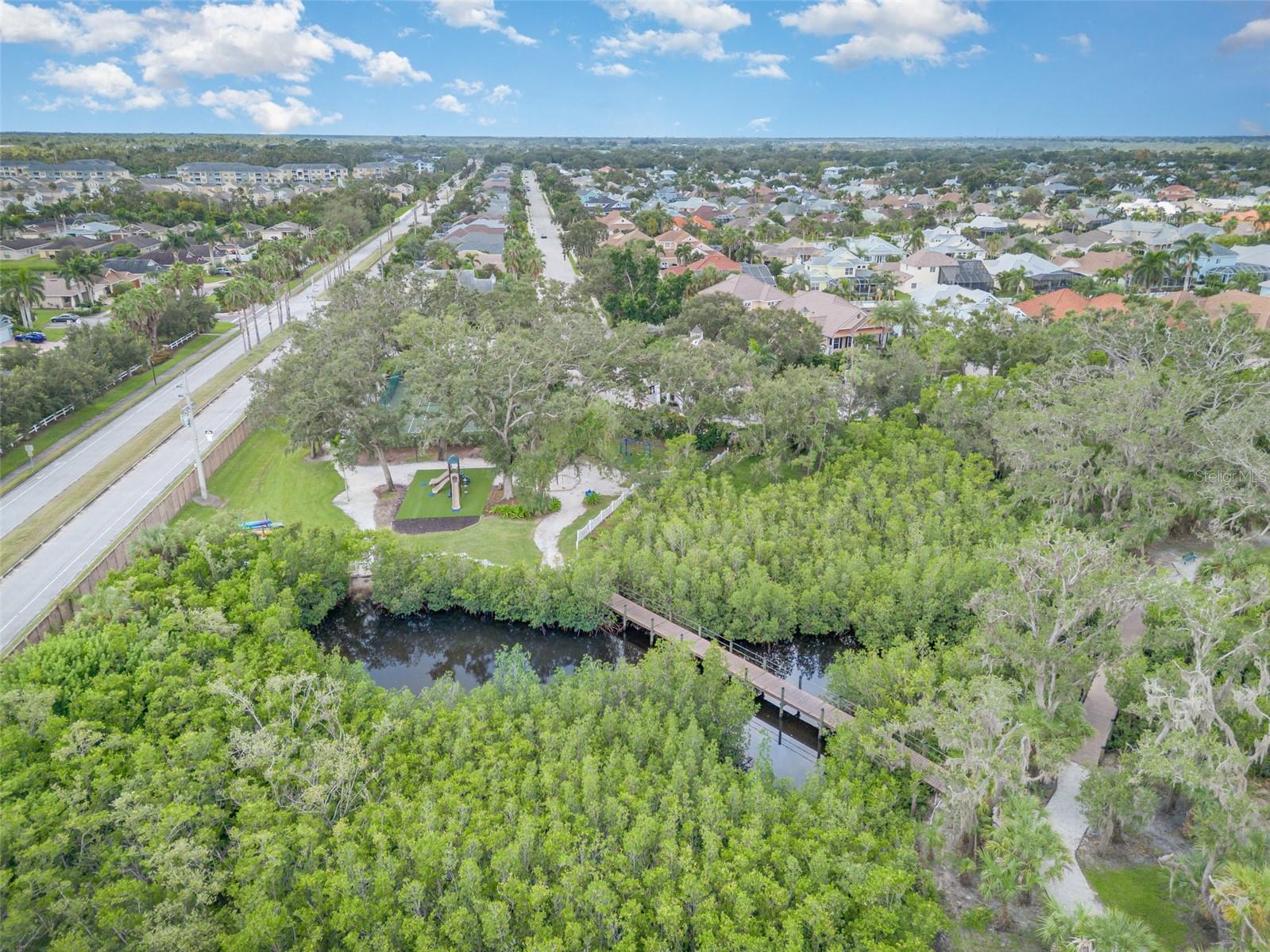 183 AMERICAS CUP BLVD