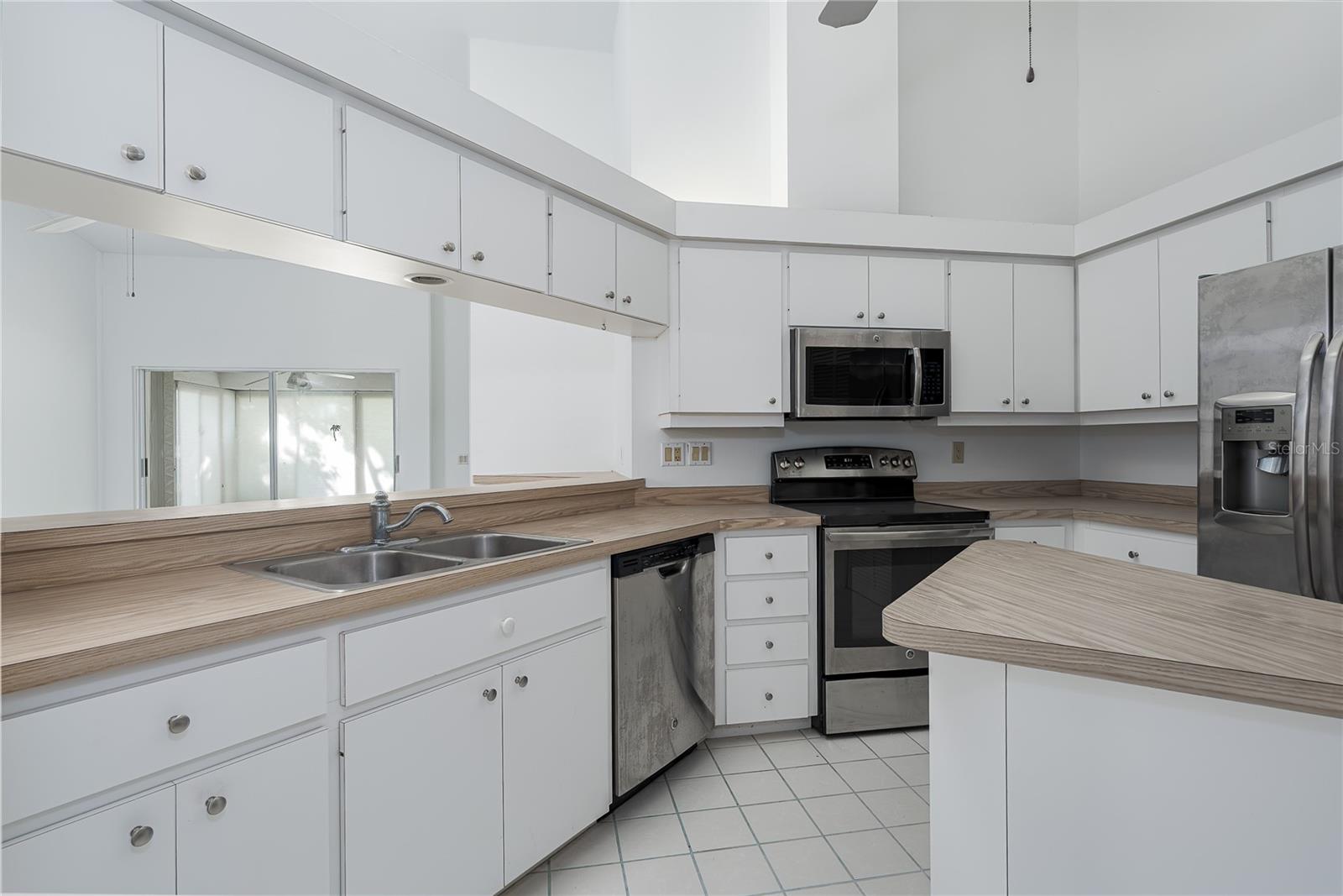 5727 GARDEN LAKES PALM