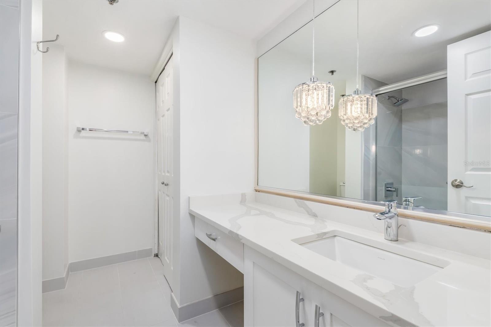 988 BLVD OF THE ARTS #1415