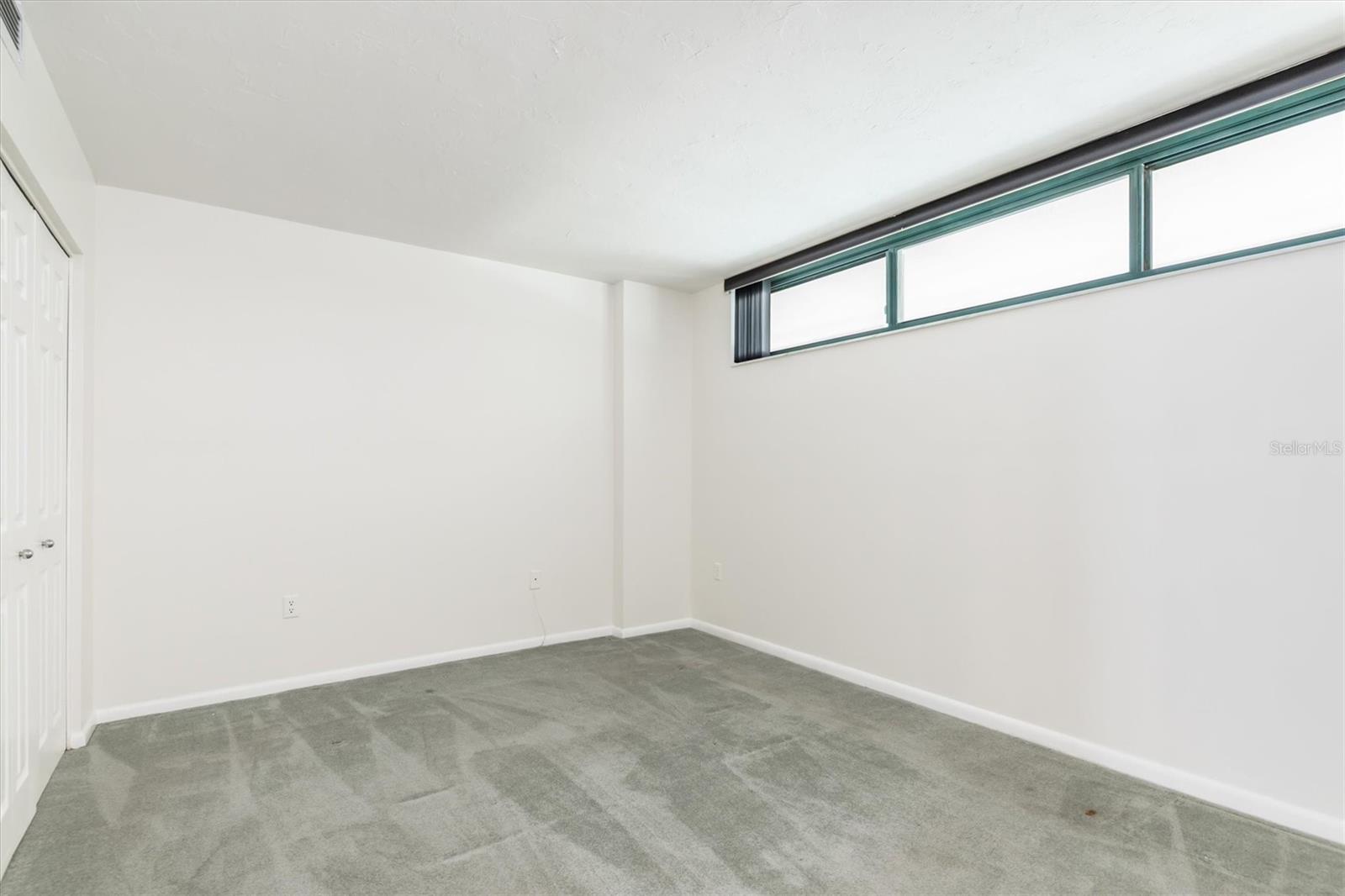 988 BLVD OF THE ARTS #1415