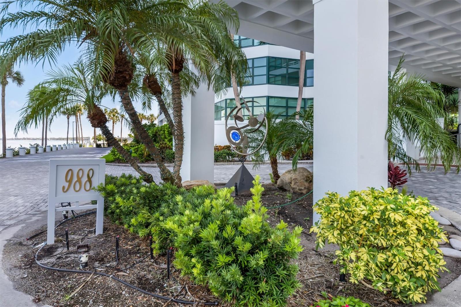 988 BLVD OF THE ARTS #1415