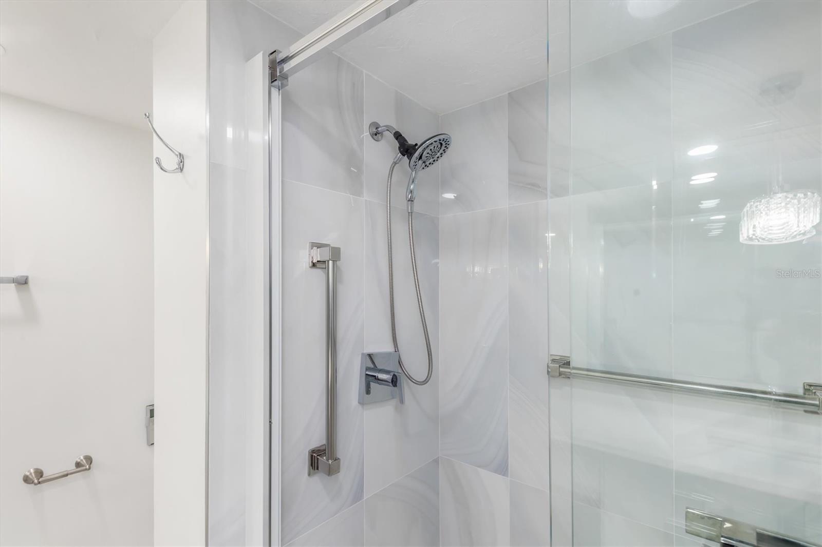 988 BLVD OF THE ARTS #1415