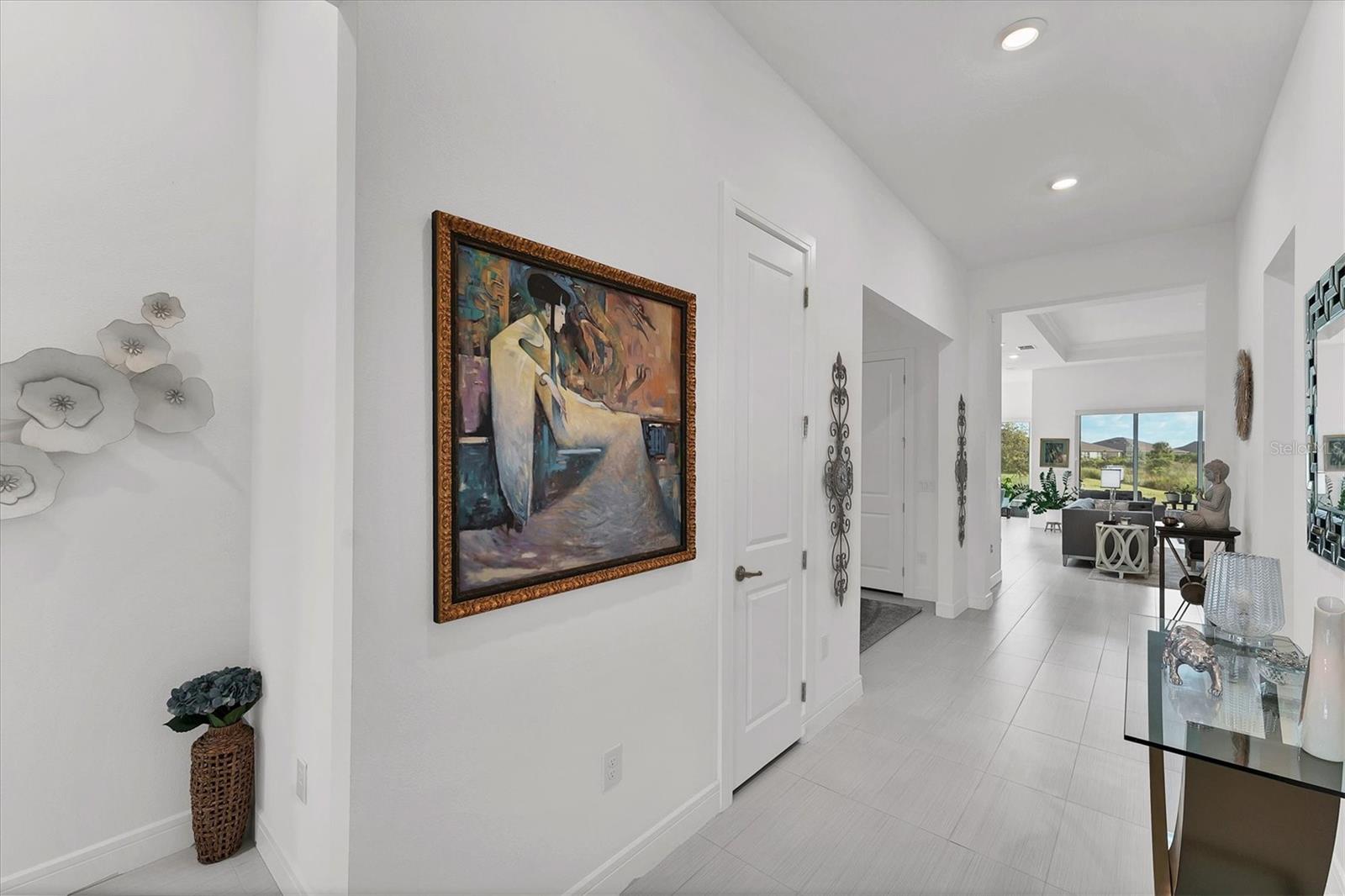 8541 COASTAL PALMS GLN