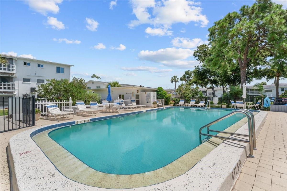 1561 LEISURE DR #F34